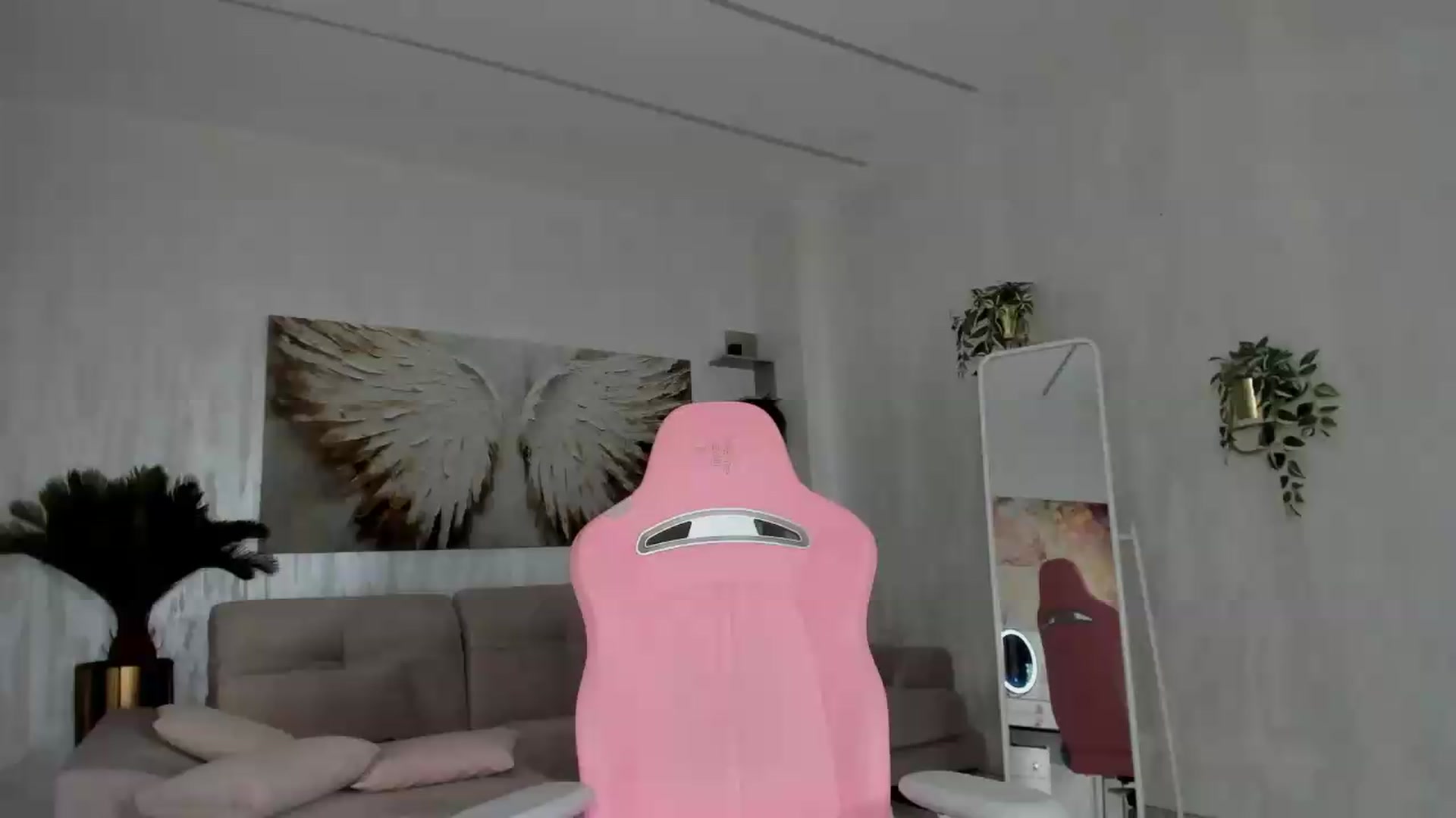 Gallery image thumbnail from Tiffany_H's myfreecams stream on, 09/08/2026, 08:09 image 10 of 20
