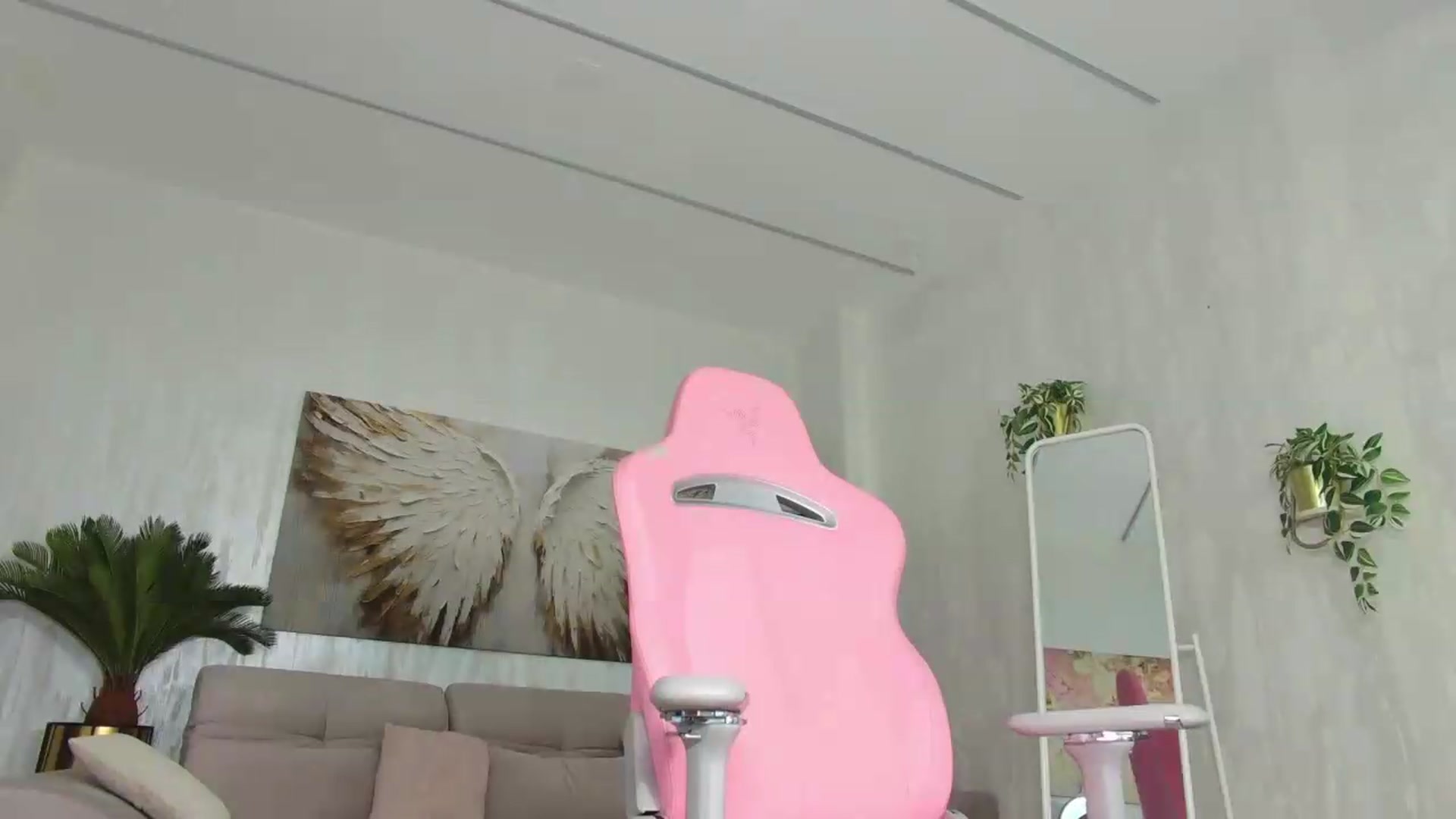 Gallery image thumbnail from Tiffany_H's myfreecams stream on, 09/12/2026, 08:31 image 11 of 20