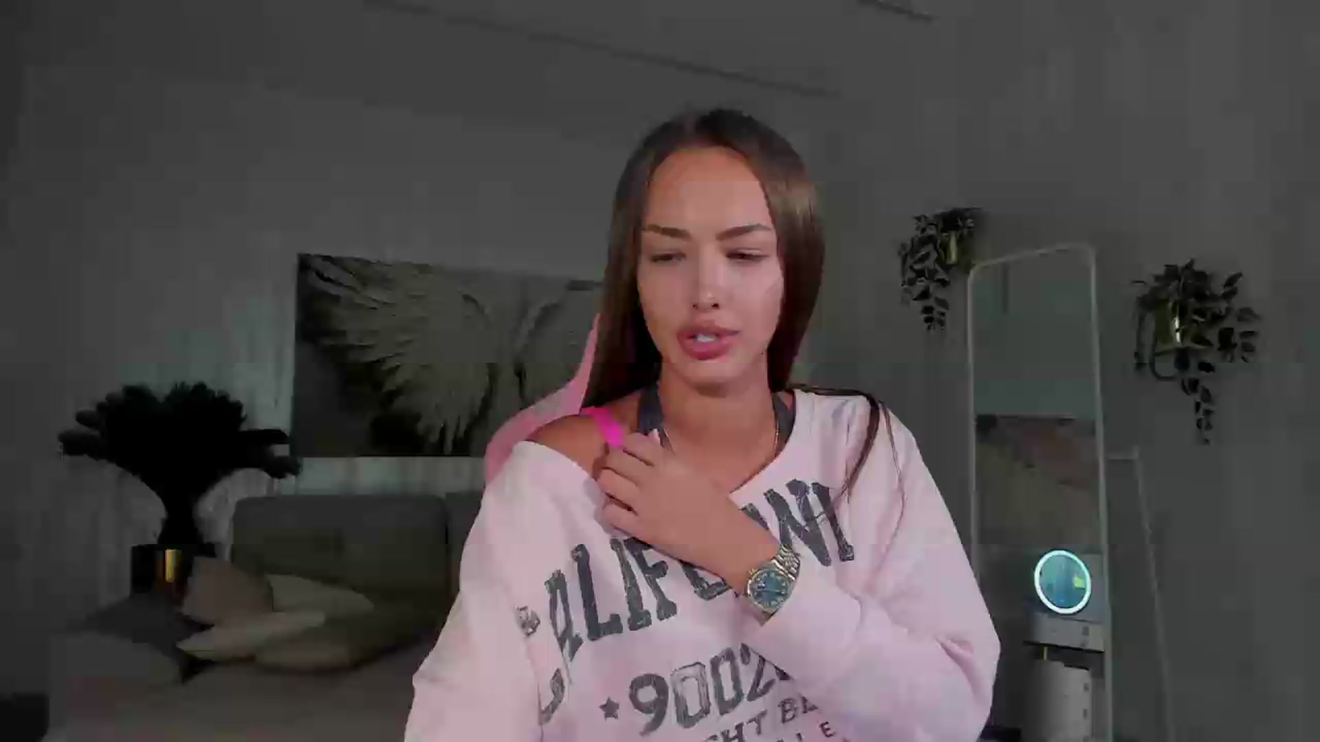 Gallery image thumbnail from Tiffany_H's myfreecams stream on, 09/17/2026, 09:54 image 11 of 20