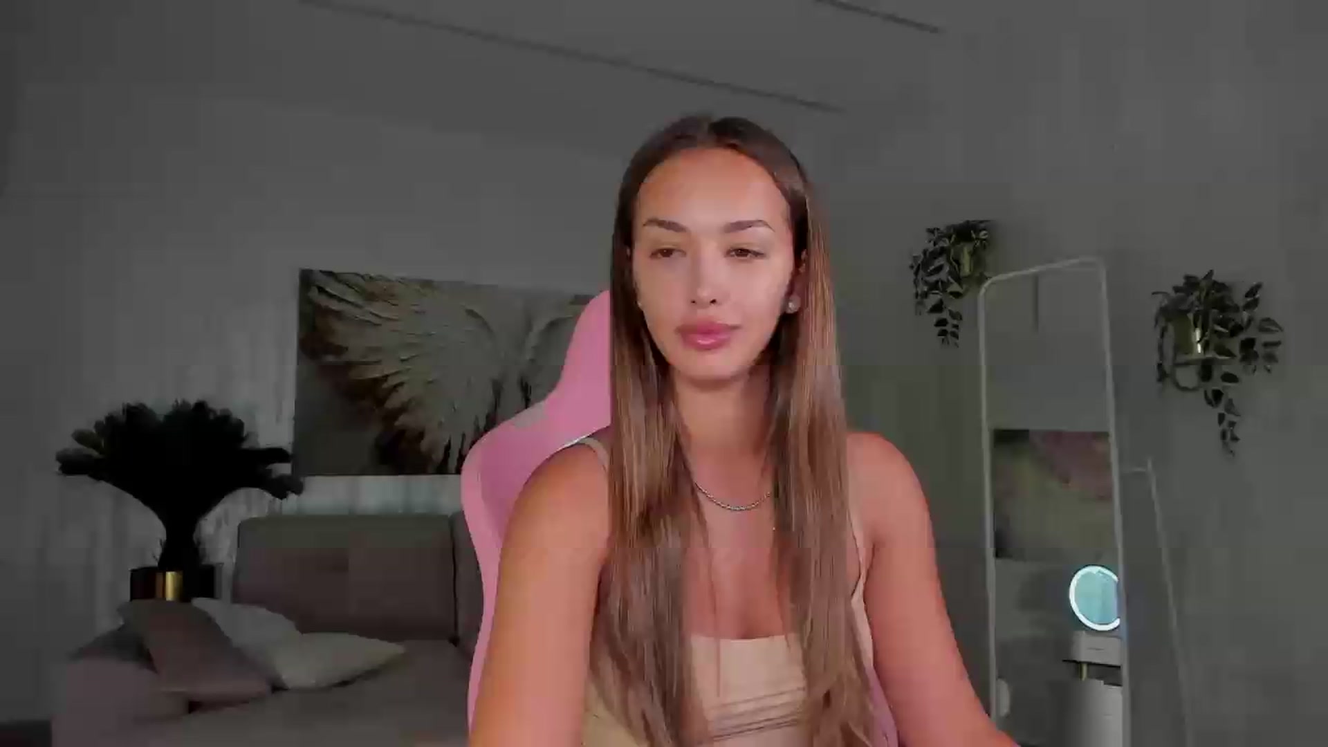 Gallery image thumbnail from Tiffany_H's myfreecams stream on, 09/19/2026, 09:38 image 19 of 20