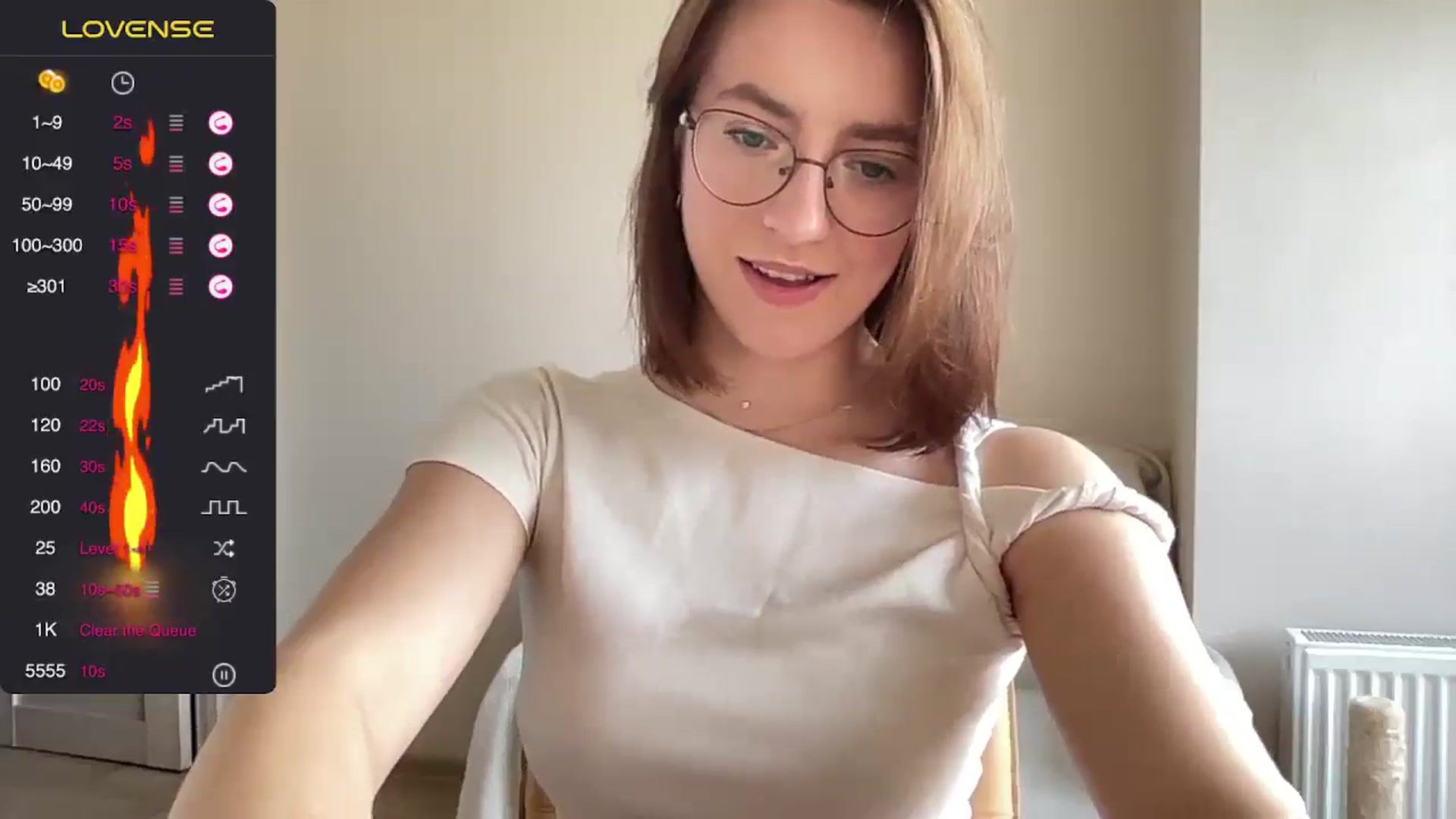 Gallery image thumbnail from Tiffany_Swift's myfreecams stream on, 05/27/2025, 10:04 image 6 of 20