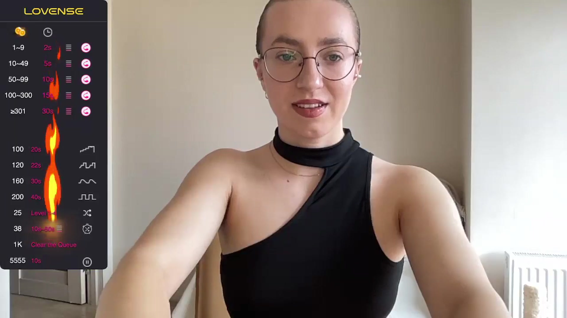 Gallery image thumbnail from Tiffany_Swift's myfreecams stream on, 05/29/2025, 10:55 image 8 of 20