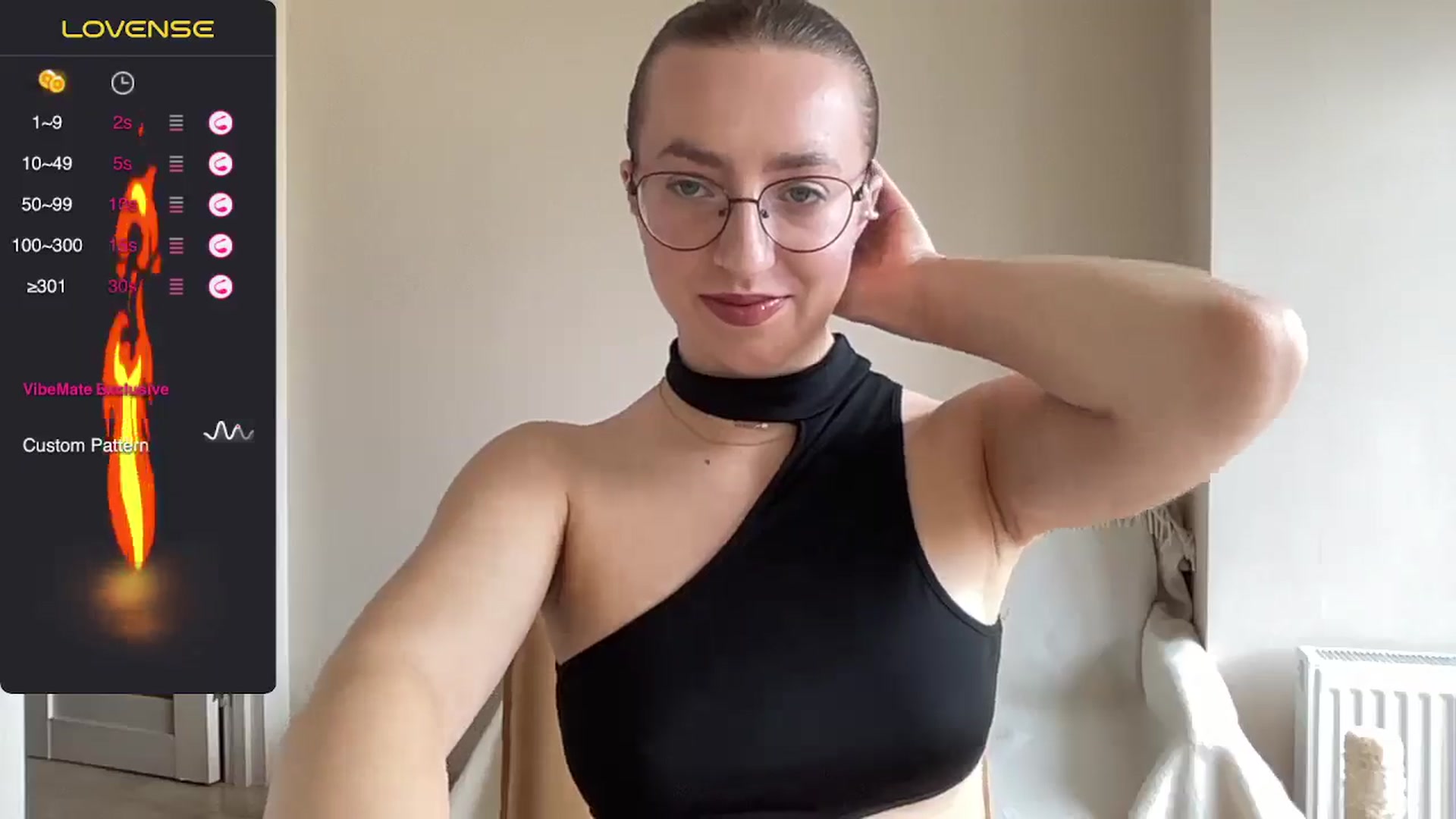 Gallery image thumbnail from Tiffany_Swift's myfreecams stream on, 05/29/2025, 10:55 image 13 of 20