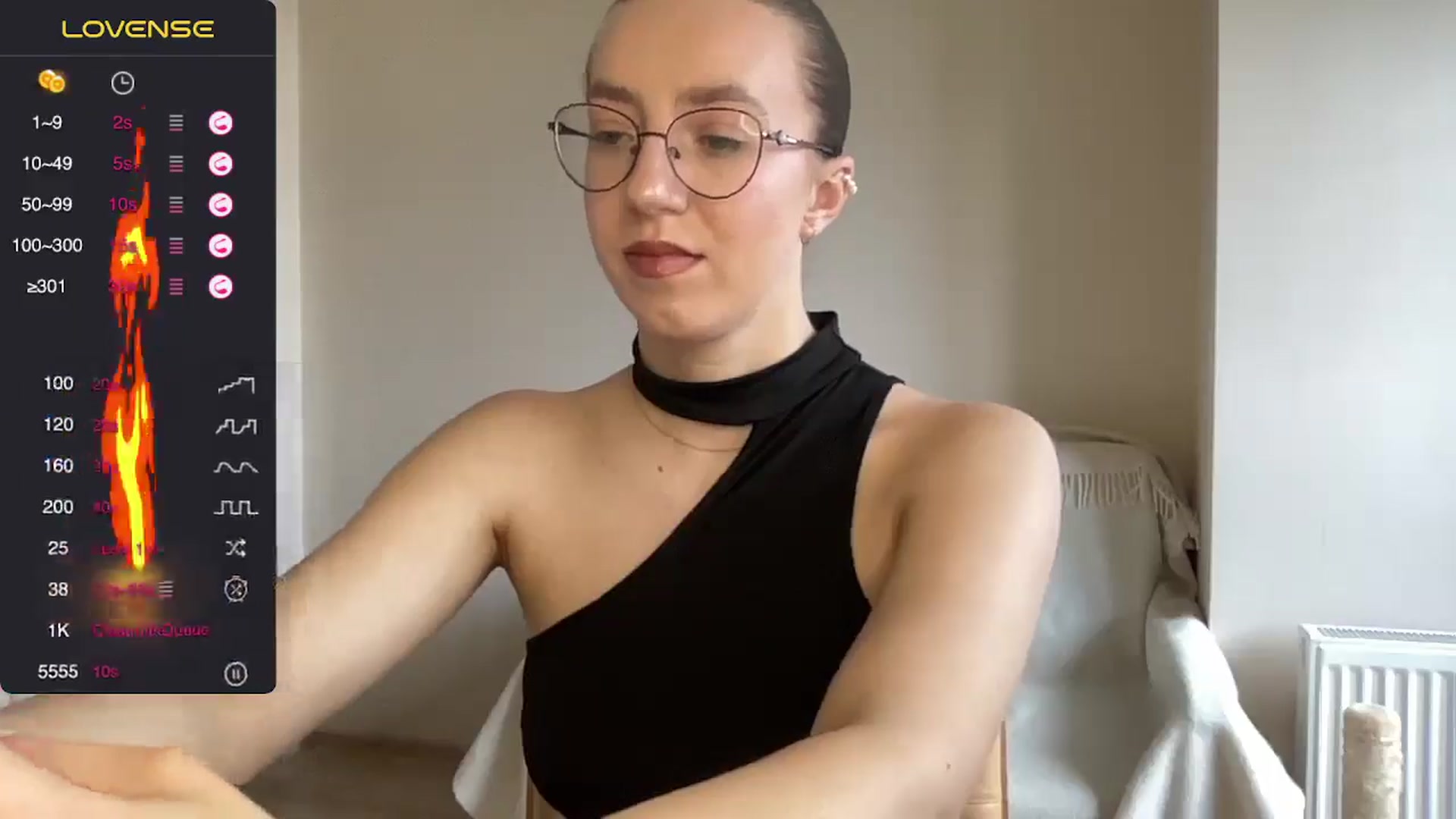 Gallery image thumbnail from Tiffany_Swift's myfreecams stream on, 05/29/2025, 12:44 image 14 of 20