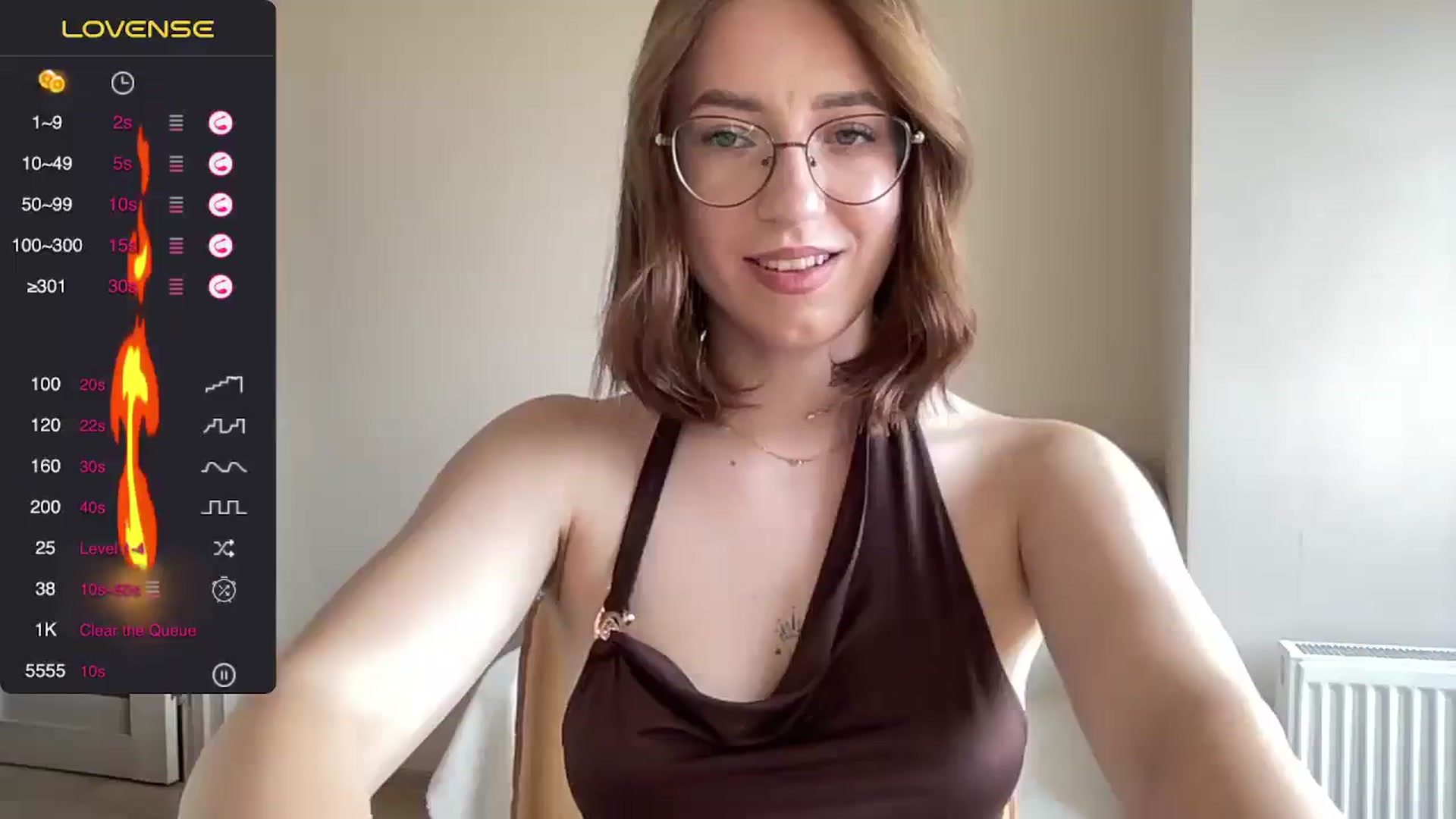 Gallery image thumbnail from Tiffany_Swift's myfreecams stream on, 06/10/2025, 10:21 image 2 of 20