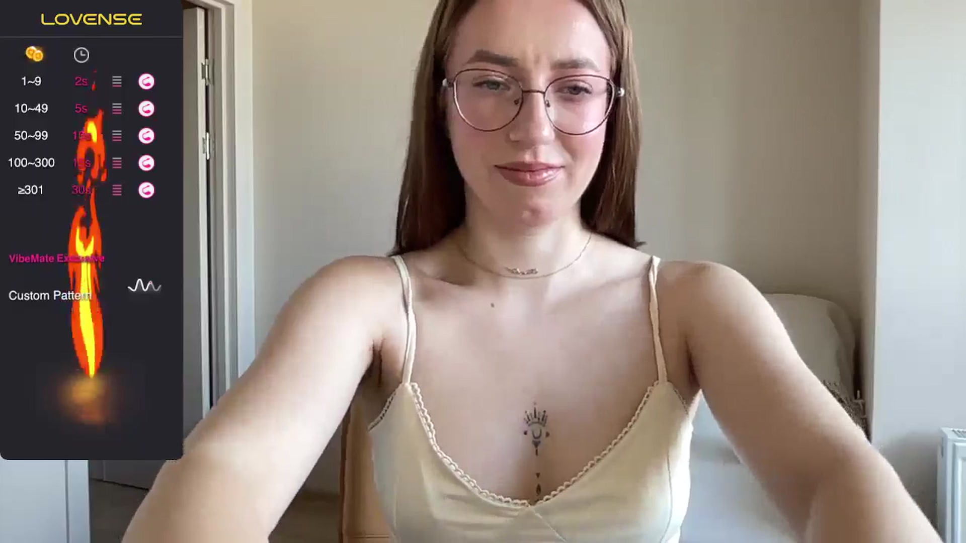 Gallery image thumbnail from Tiffany_Swift's myfreecams stream on, 06/23/2025, 07:27 image 18 of 20