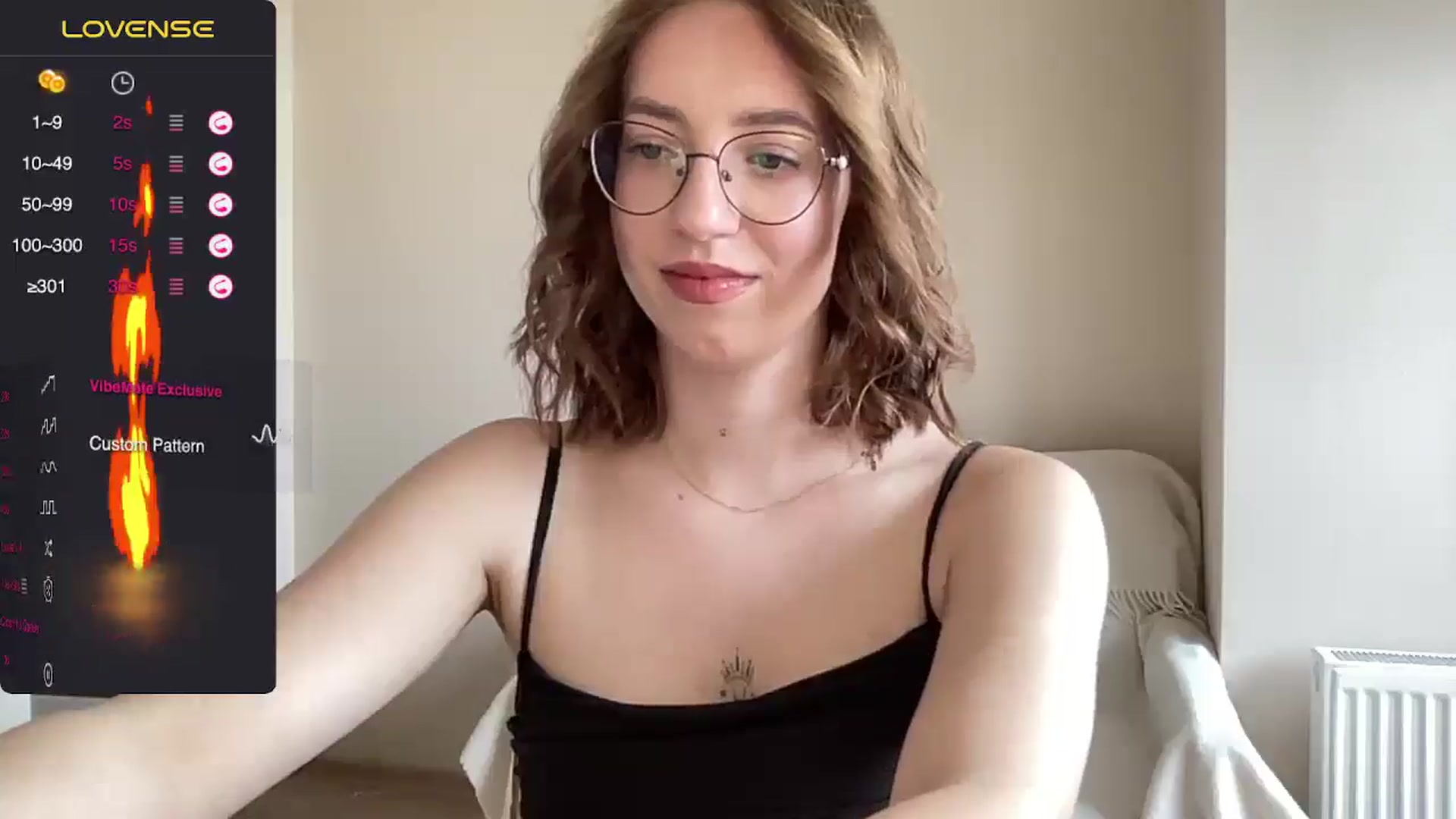 Gallery image thumbnail from Tiffany_Swift's myfreecams stream on, 06/27/2025, 12:19 image 6 of 20