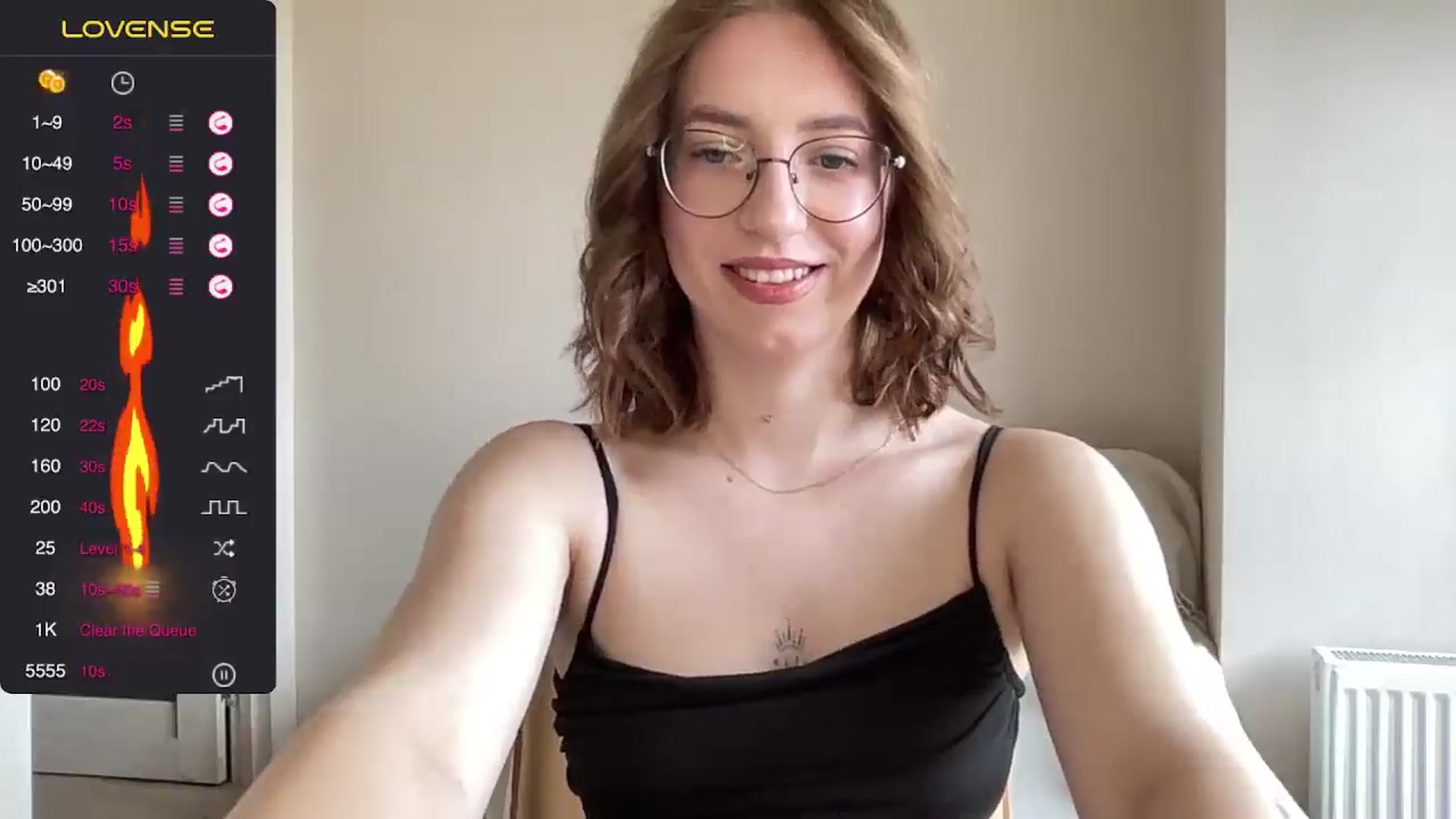 Gallery image thumbnail from Tiffany_Swift's myfreecams stream on, 06/27/2025, 12:19 image 3 of 20