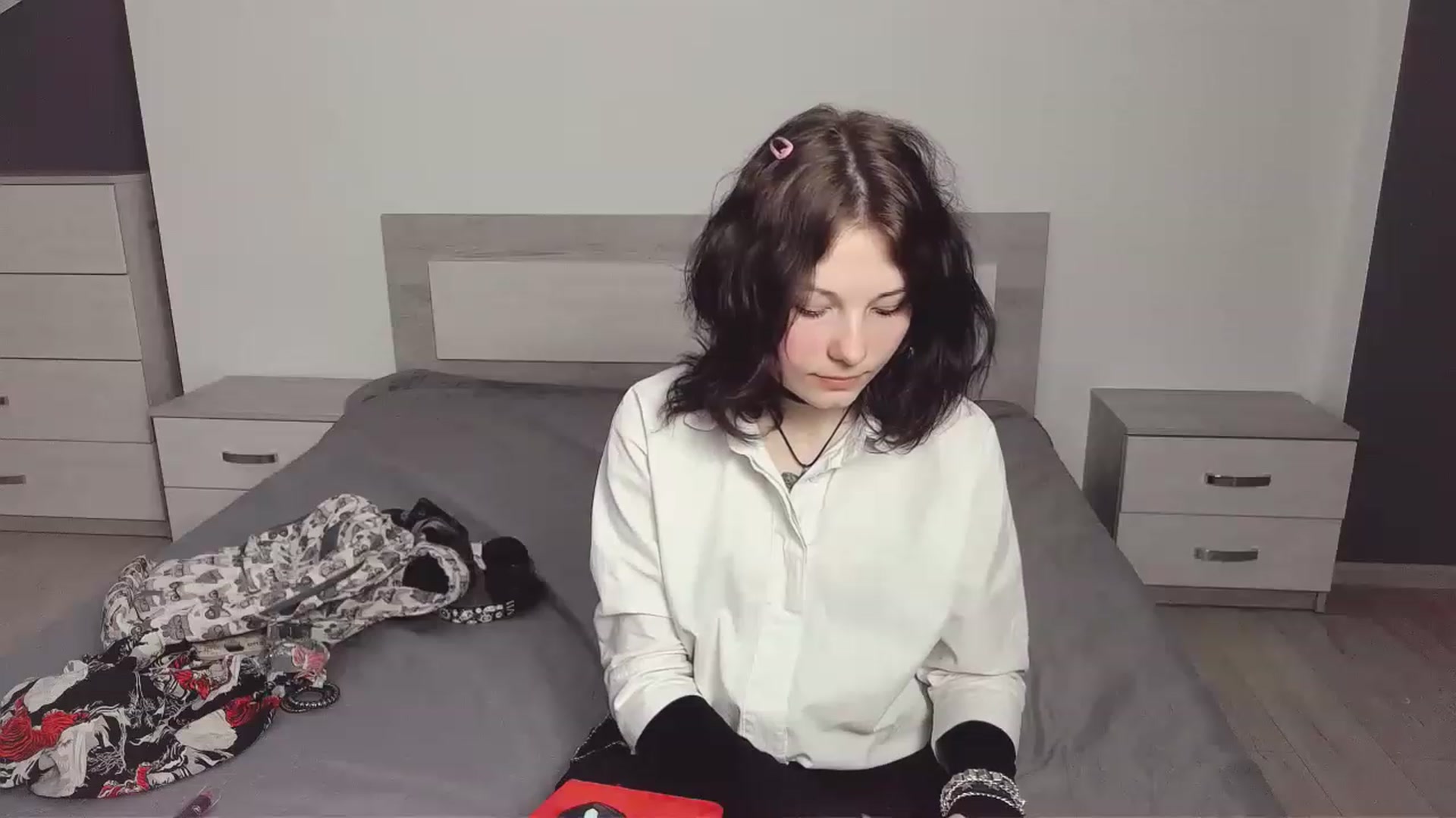 Gallery image thumbnail from Tiffanyy_Moon's myfreecams stream on, 03/30/2023, 16:20 image 12 of 20