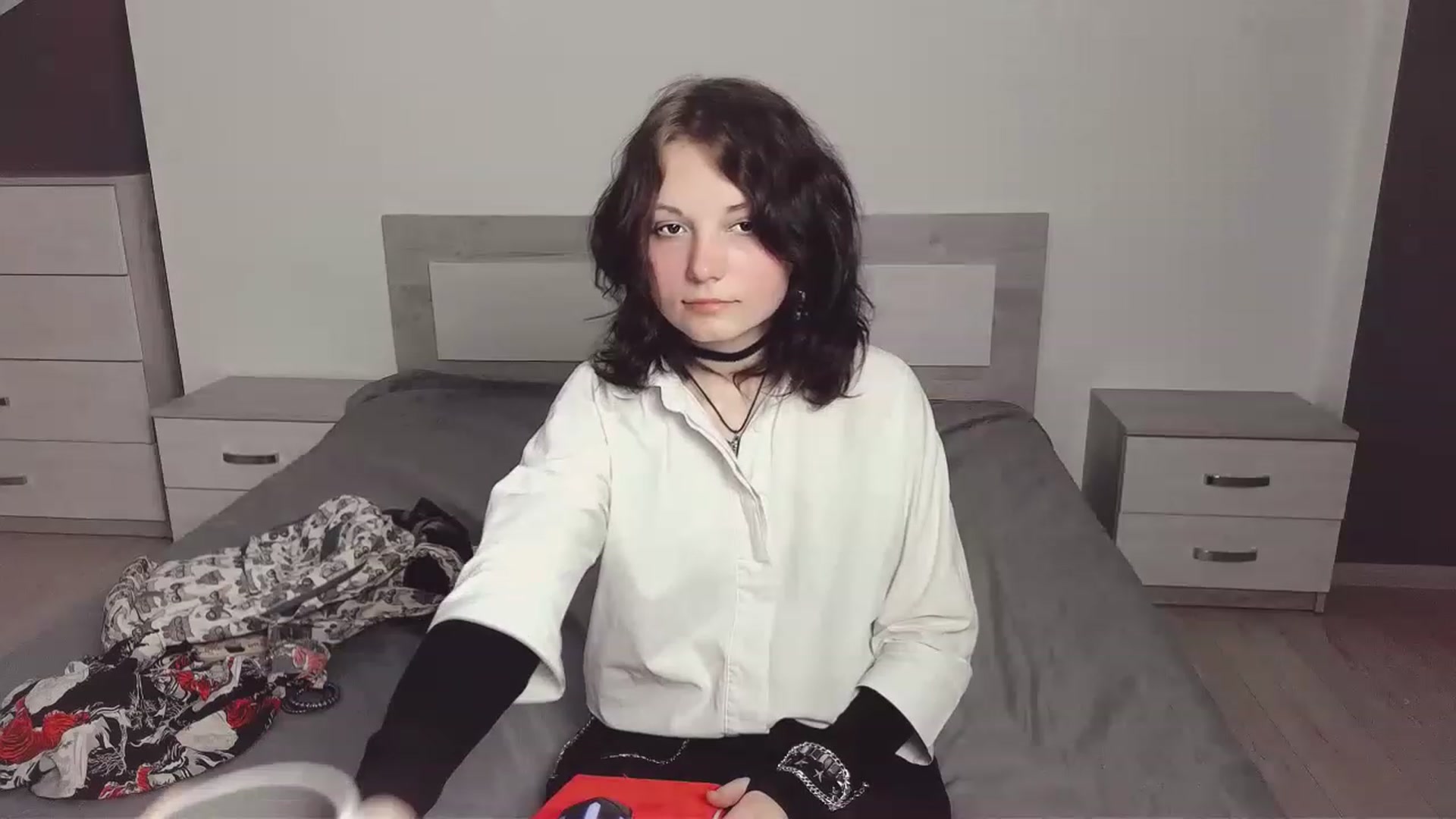 Gallery image thumbnail from Tiffanyy_Moon's myfreecams stream on, 03/30/2023, 16:20 image 19 of 20