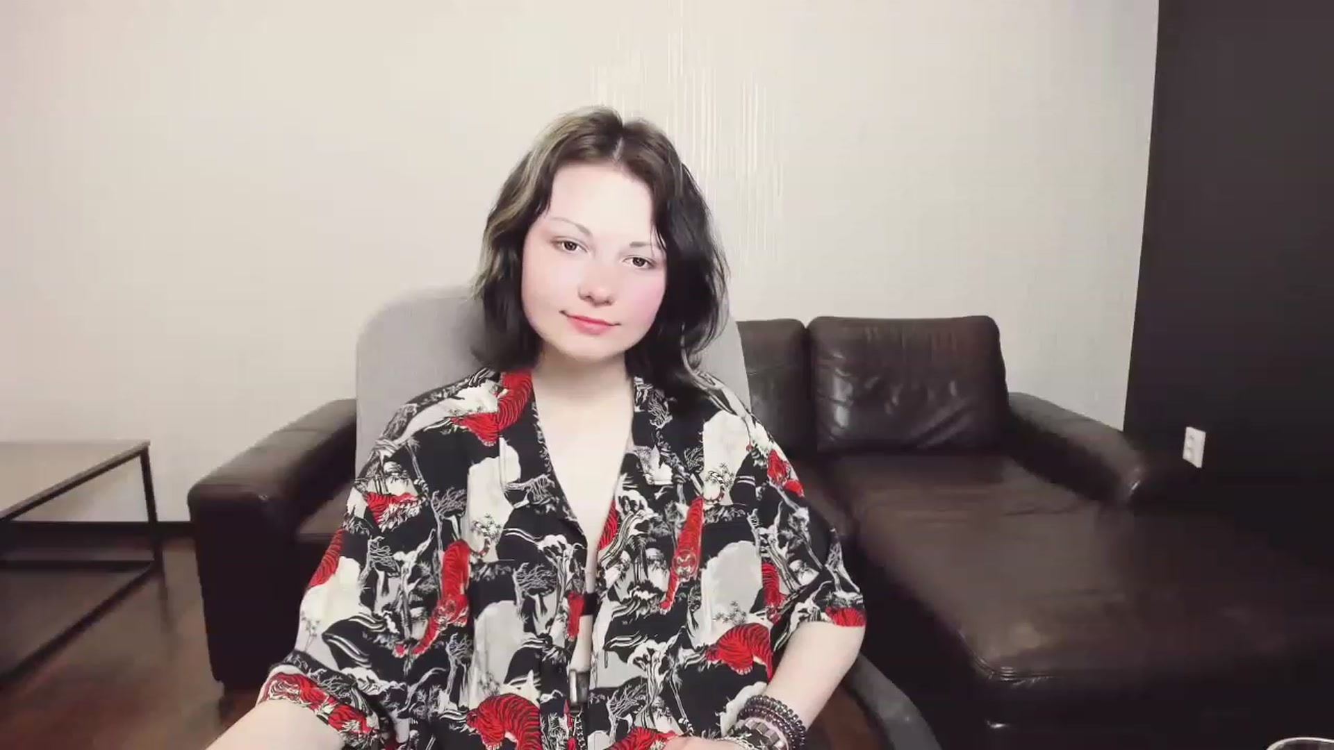 Gallery image thumbnail from Tiffanyy_Moon's myfreecams stream on, 04/28/2023, 15:49 image 17 of 20