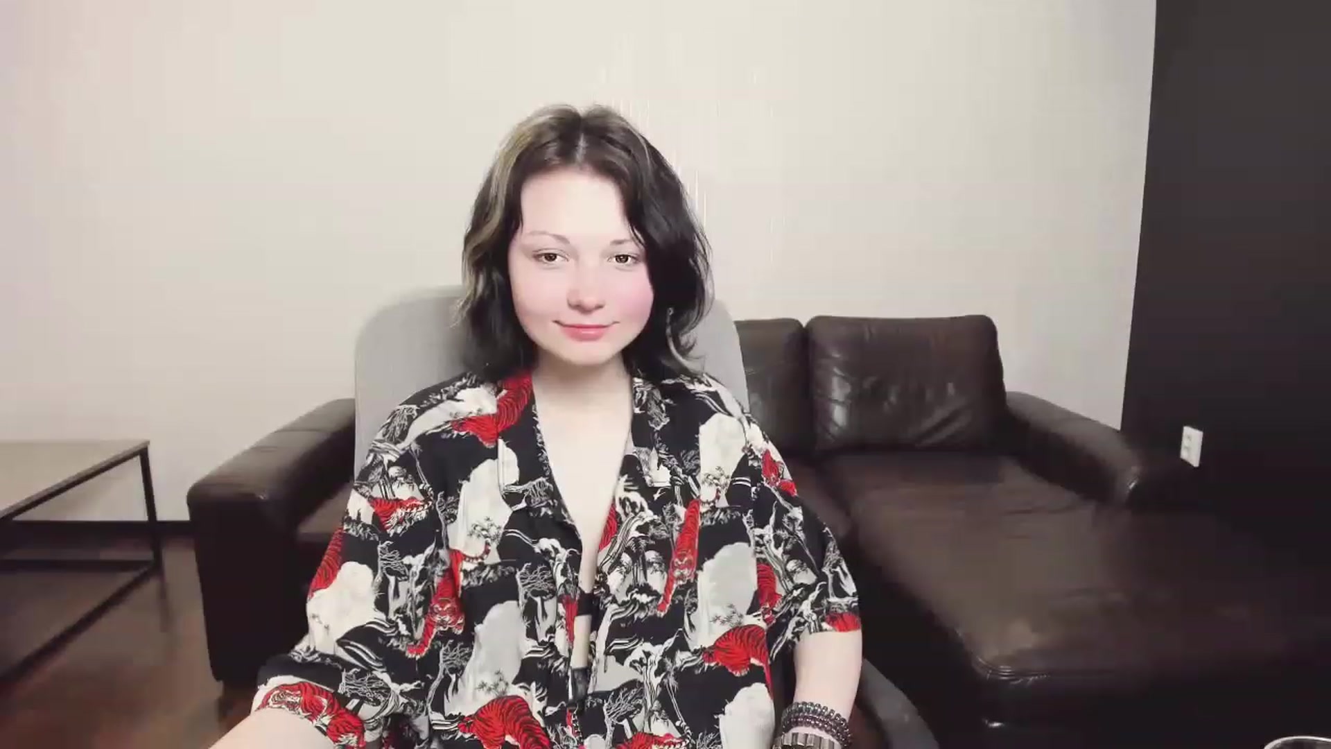 Gallery image thumbnail from Tiffanyy_Moon's myfreecams stream on, 04/28/2023, 15:49 image 16 of 20
