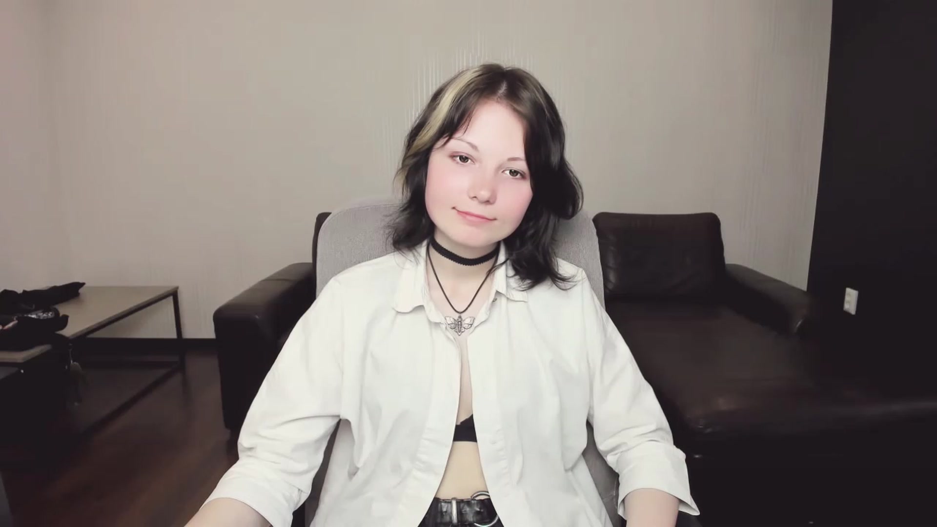 Gallery image thumbnail from Tiffanyy_Moon's myfreecams stream on, 05/06/2023, 11:18 image 14 of 20