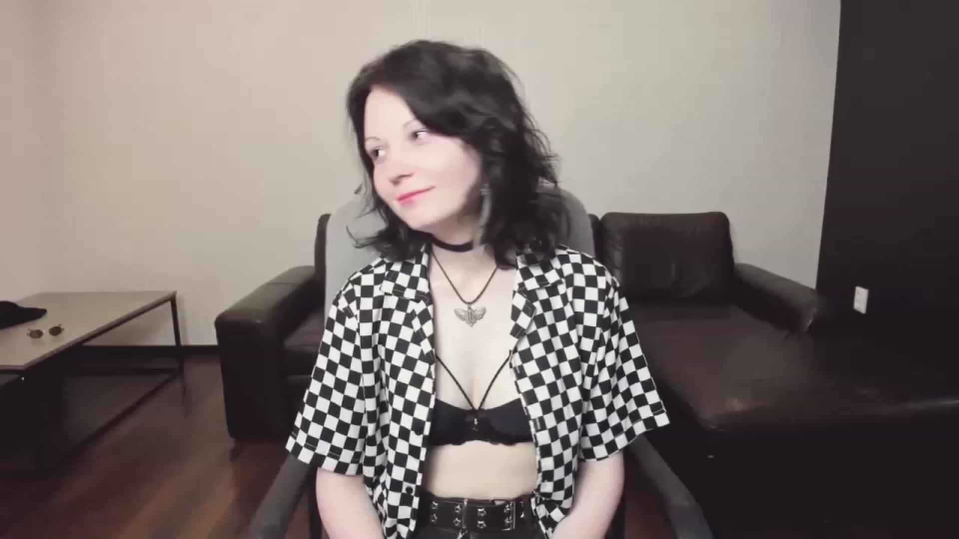 Gallery image thumbnail from Tiffanyy_Moon's myfreecams stream on, 06/22/2023, 17:26 image 2 of 20
