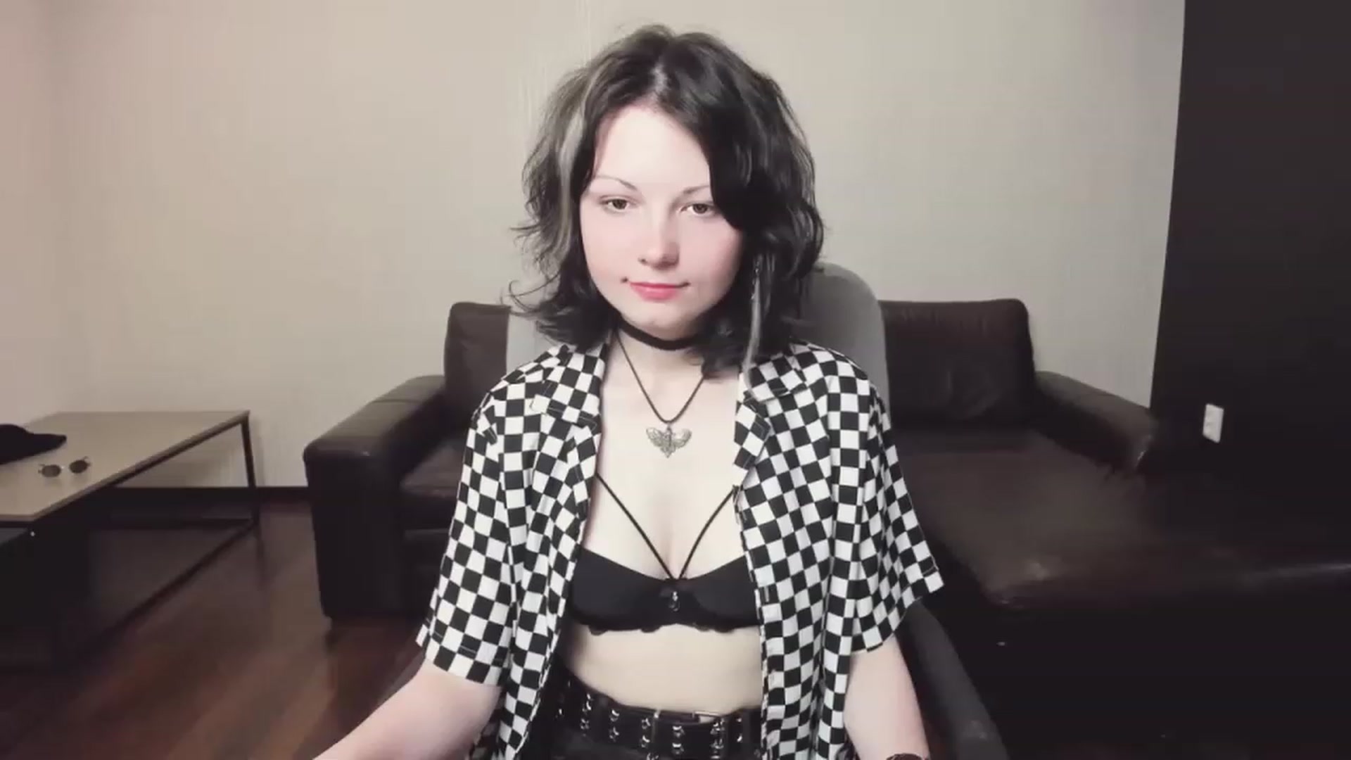 Gallery image thumbnail from Tiffanyy_Moon's myfreecams stream on, 06/22/2023, 17:26 image 6 of 20