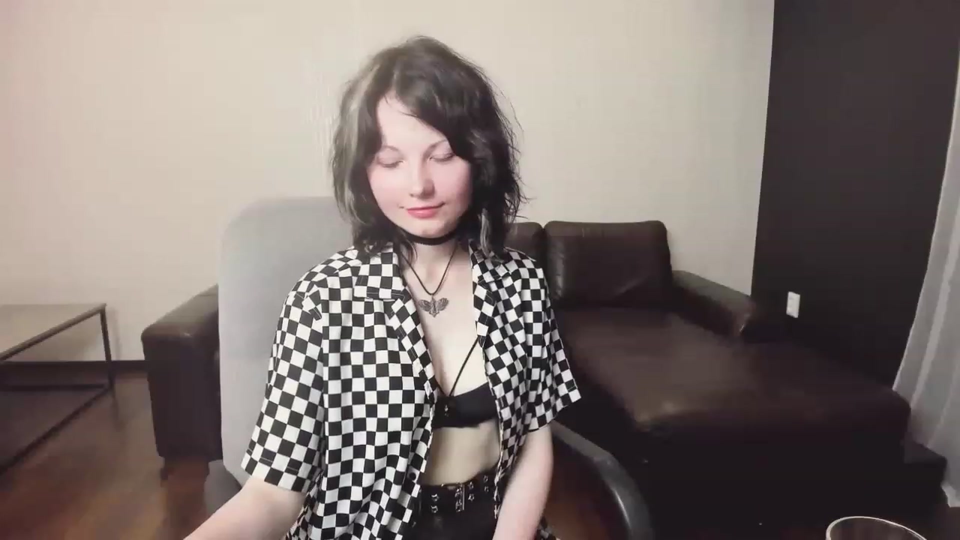 Gallery image thumbnail from Tiffanyy_Moon's myfreecams stream on, 06/27/2023, 14:45 image 18 of 20