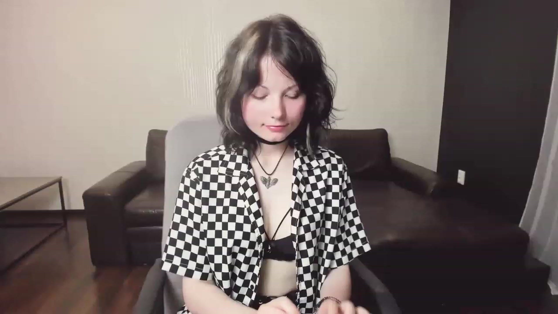 Gallery image thumbnail from Tiffanyy_Moon's myfreecams stream on, 06/27/2023, 14:45 image 10 of 20