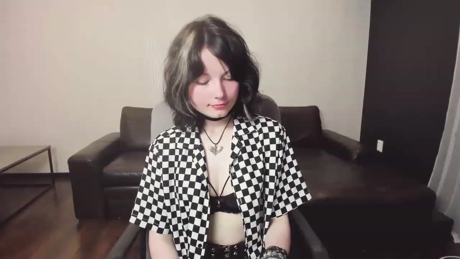Gallery image thumbnail from Tiffanyy_Moon's myfreecams stream on, 06/27/2023, 14:45 image 1 of 20