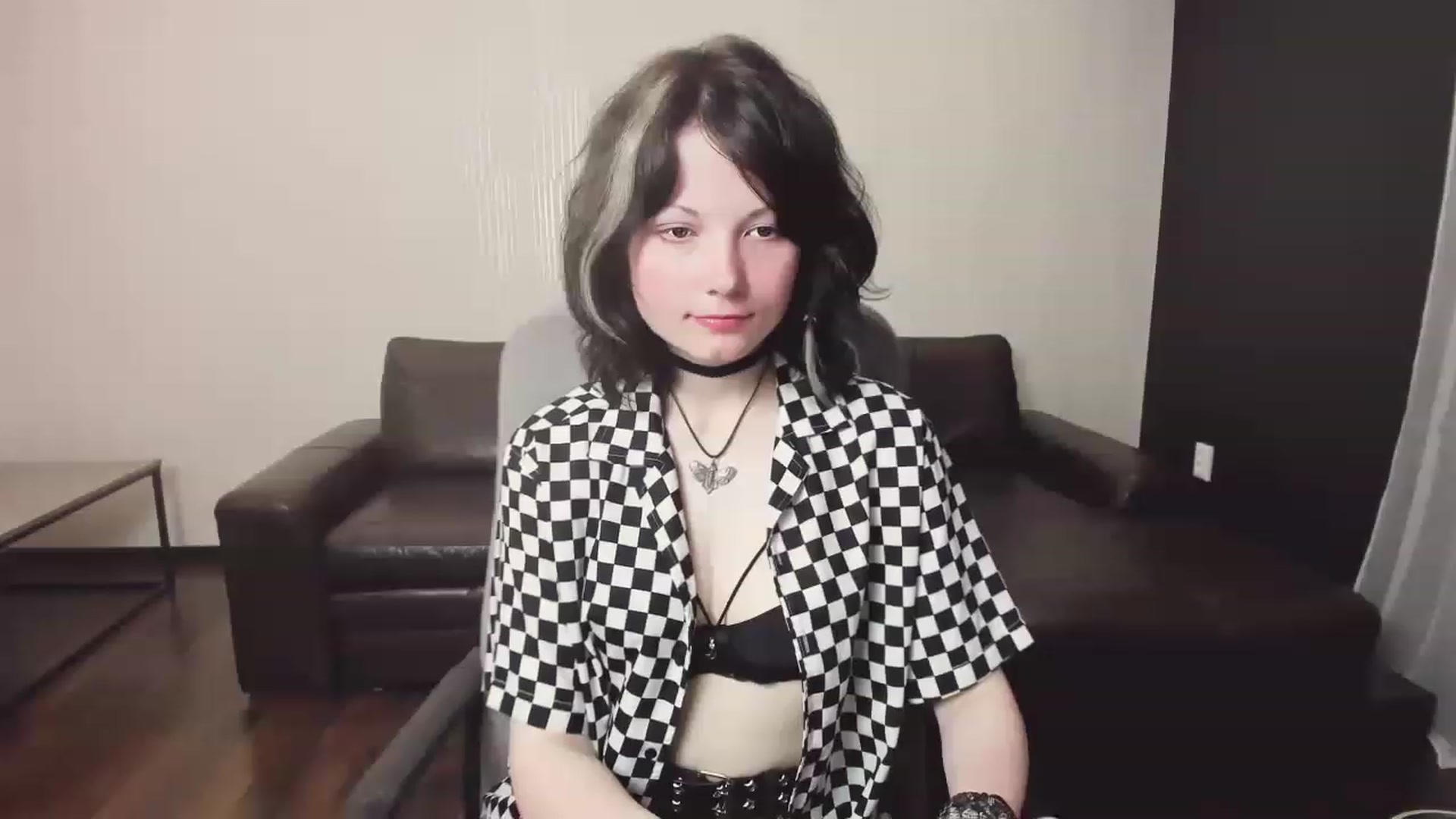 Gallery image thumbnail from Tiffanyy_Moon's myfreecams stream on, 06/27/2023, 14:45 image 2 of 20