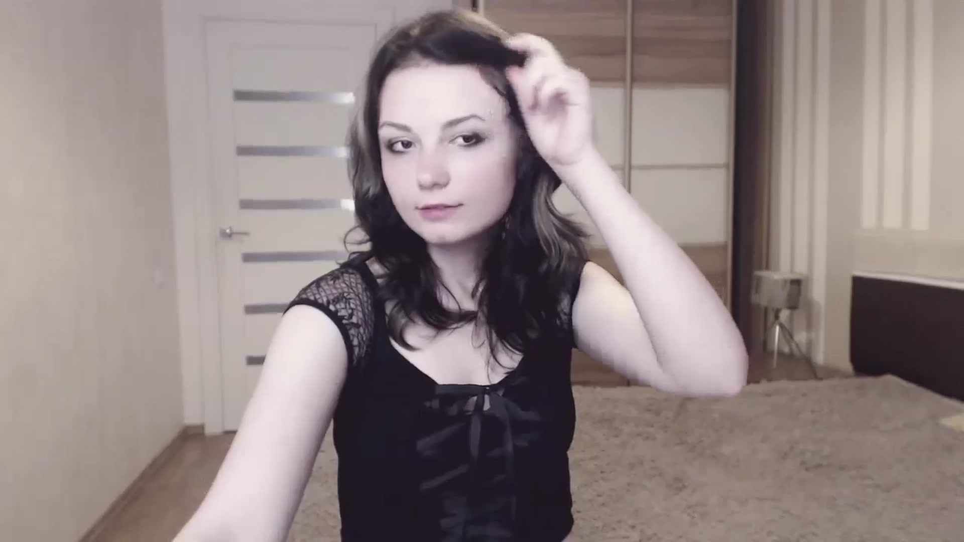 Gallery image thumbnail from Tiffanyy_Moon's myfreecams stream on, 06/21/2024, 09:57 image 16 of 20