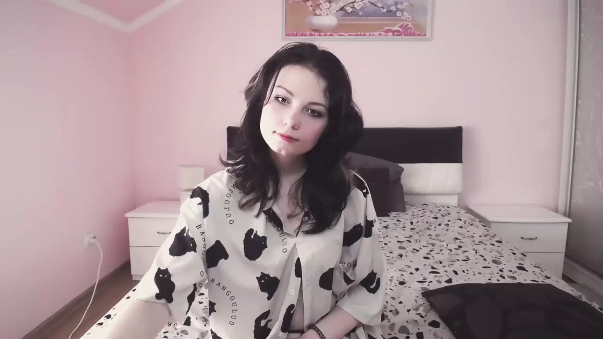 Gallery image thumbnail from Tiffanyy_Moon's myfreecams stream on, 06/22/2024, 09:05 image 1 of 20