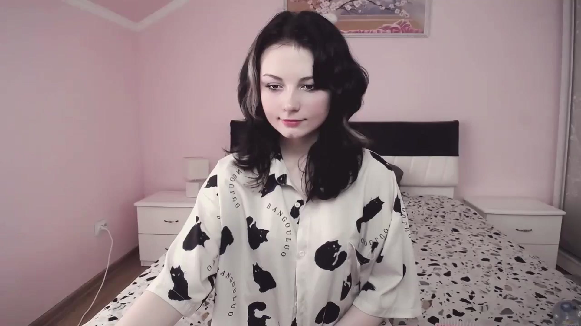 Gallery image thumbnail from Tiffanyy_Moon's myfreecams stream on, 06/22/2024, 11:40 image 9 of 20