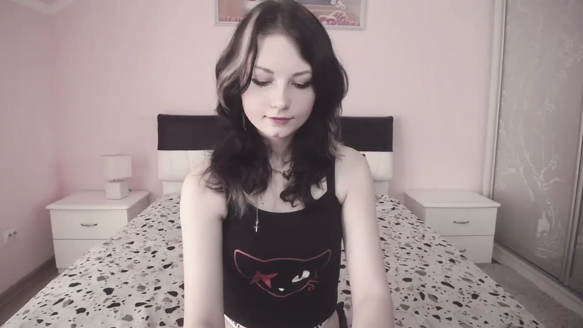 Gallery image thumbnail from Tiffanyy_Moon's myfreecams stream on, 08/03/2024, 10:28 image 3 of 20