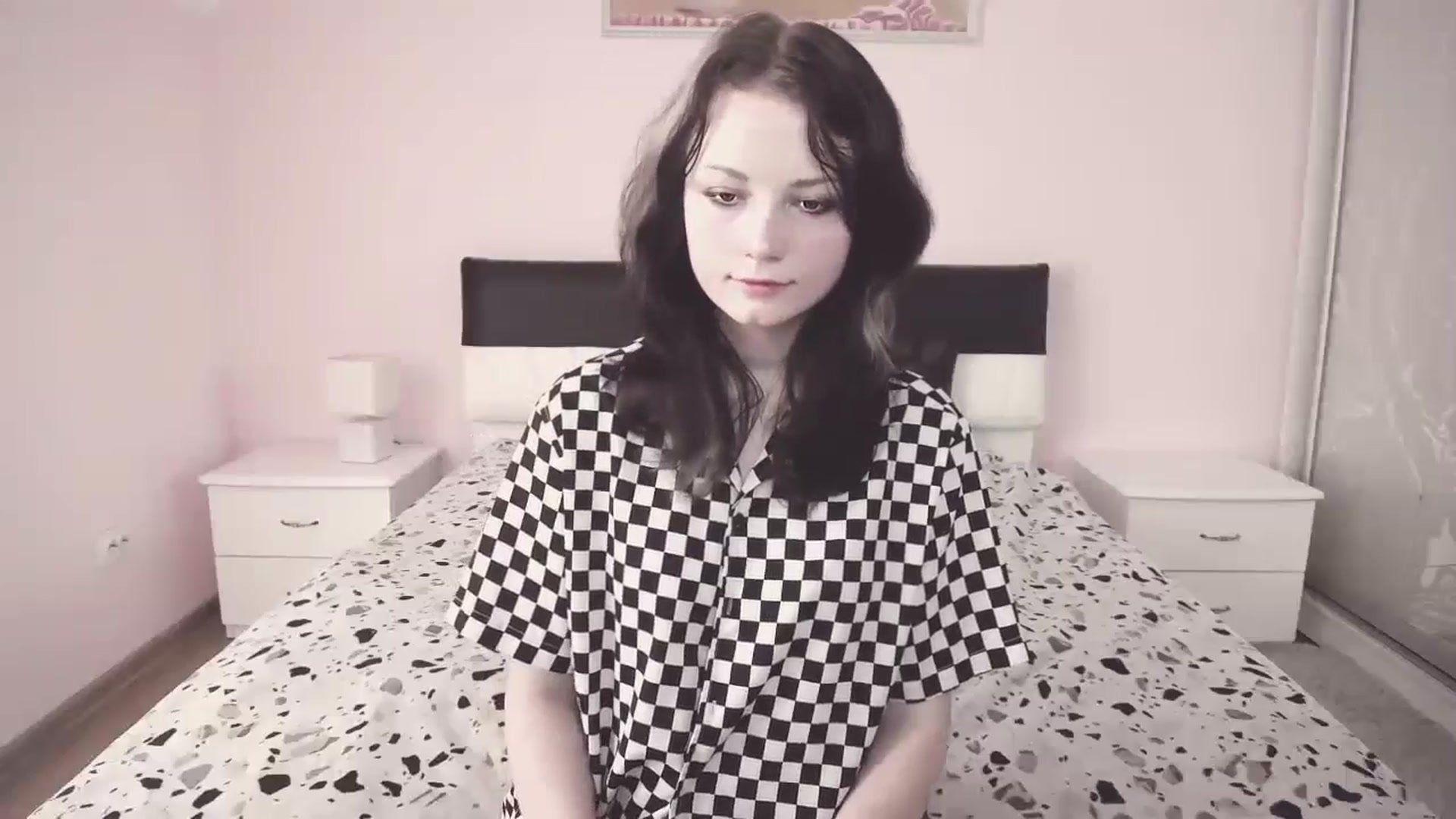 Gallery image thumbnail from Tiffanyy_Moon's myfreecams stream on, 08/15/2024, 09:08 image 14 of 20