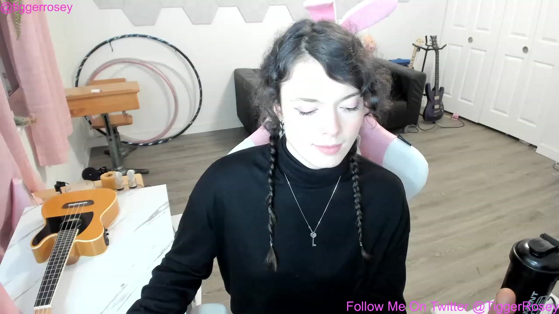 Gallery image thumbnail from TiggerRosey's myfreecams stream on, 11/17/2022, 03:17 image 20 of 20