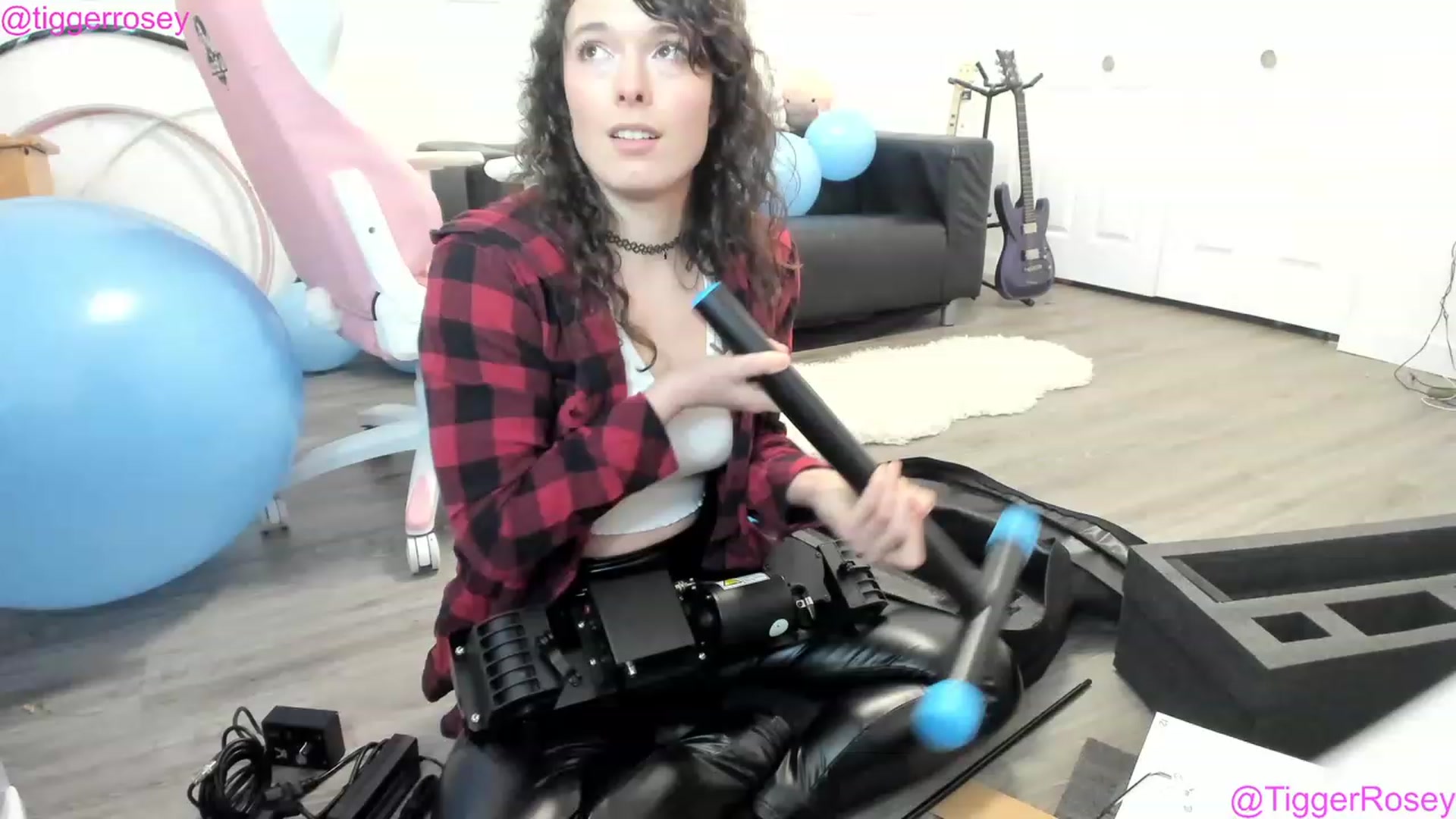 Gallery image thumbnail from TiggerRosey's myfreecams stream on, 11/26/2022, 04:37 image 2 of 20