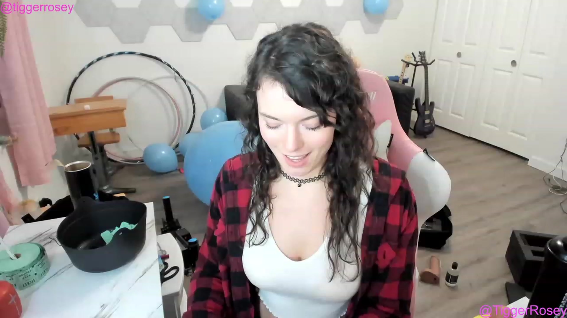 Gallery image thumbnail from TiggerRosey's myfreecams stream on, 11/26/2022, 04:37 image 20 of 20