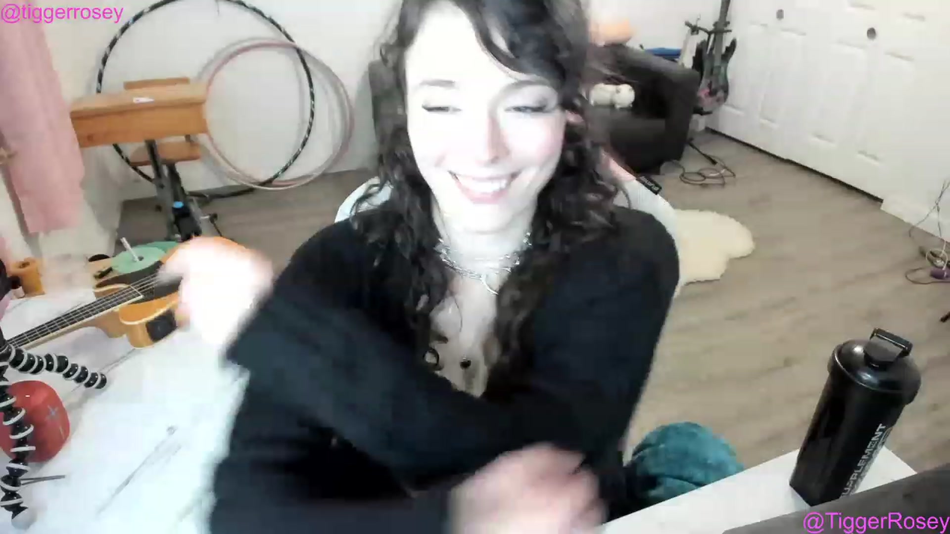 Gallery image thumbnail from TiggerRosey's myfreecams stream on, 12/03/2022, 03:02 image 7 of 20