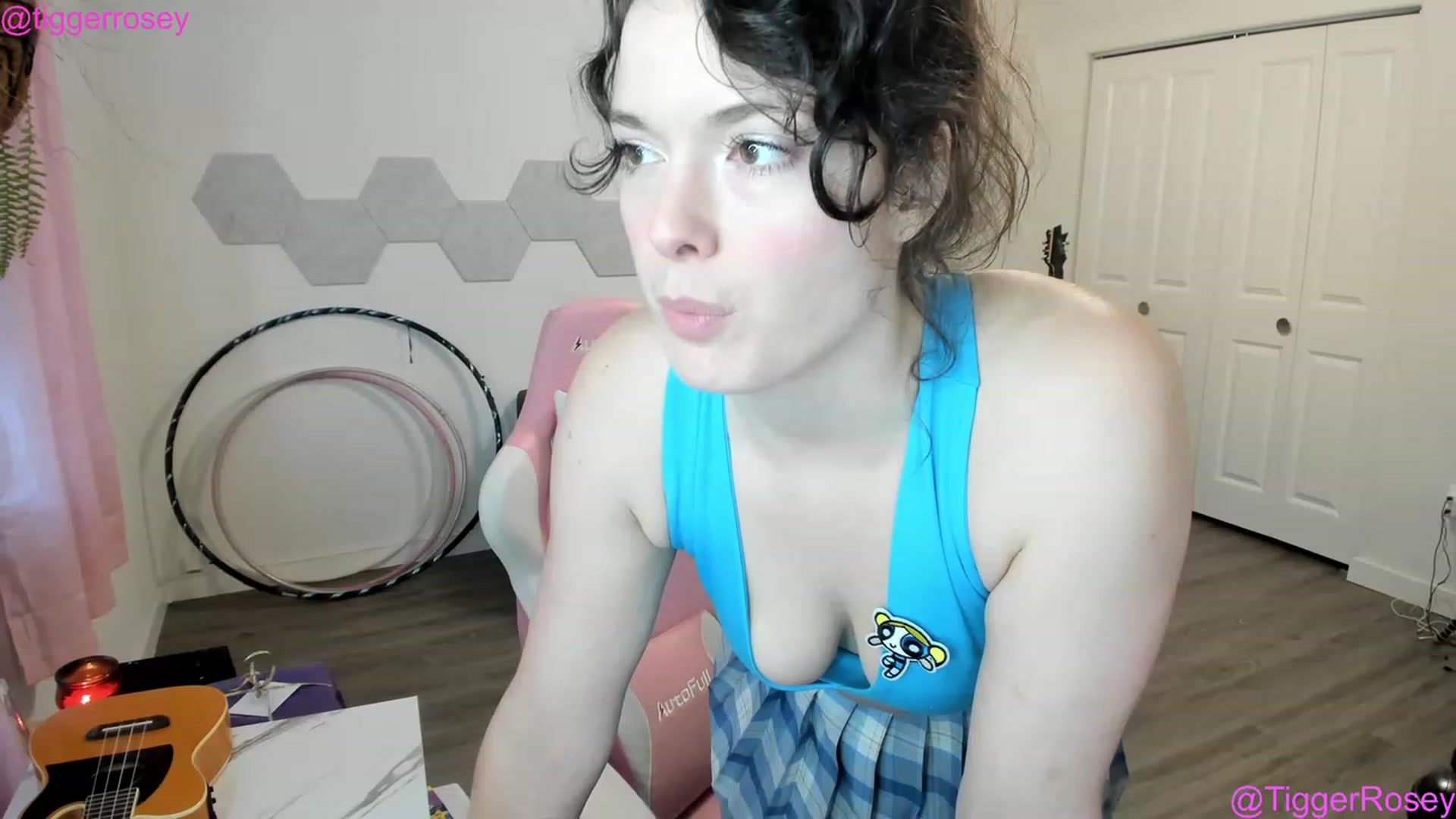 Gallery image thumbnail from TiggerRosey's myfreecams stream on, 01/11/2023, 24:56 image 10 of 20