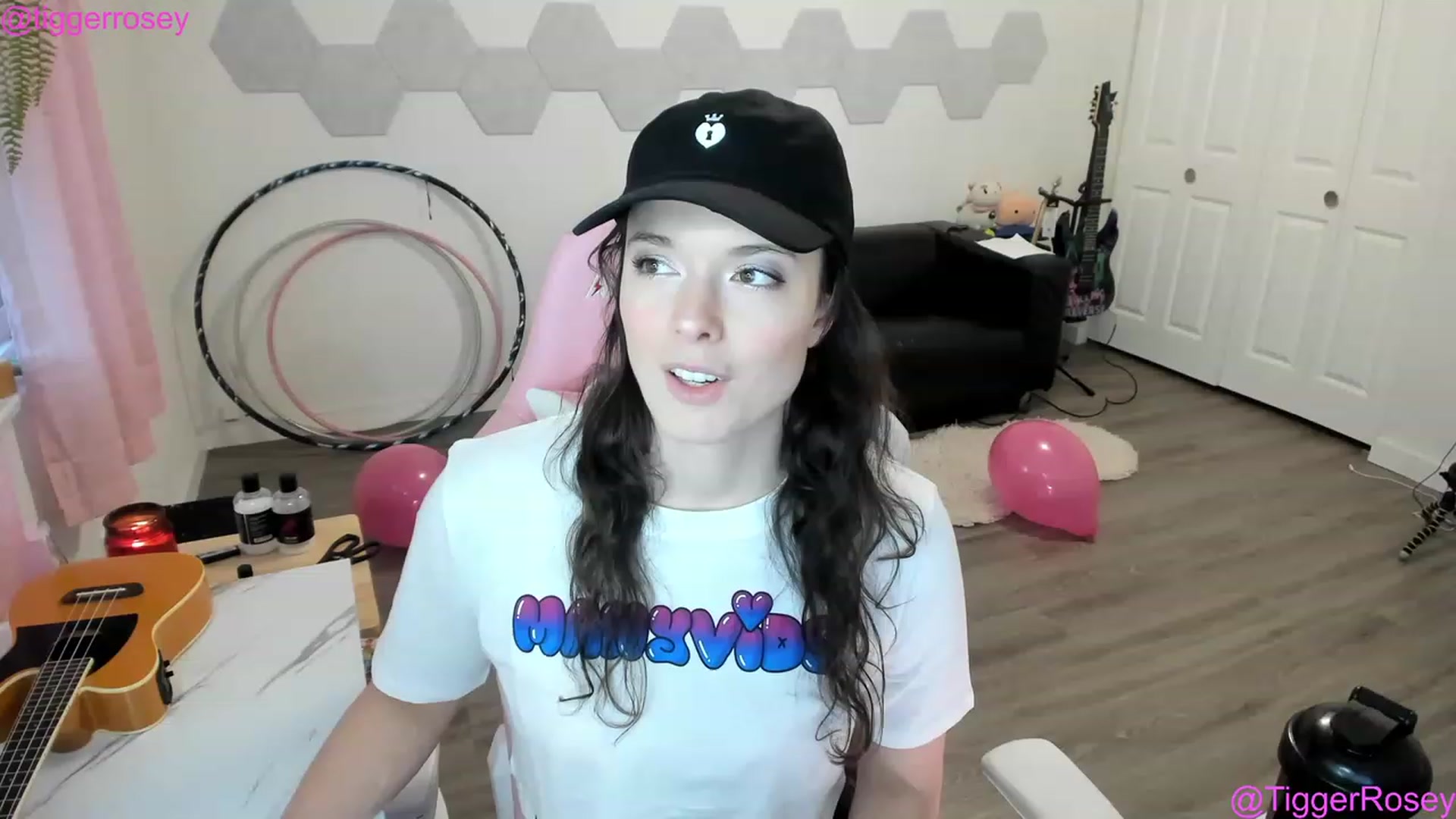 Gallery image thumbnail from TiggerRosey's myfreecams stream on, 01/18/2023, 24:01 image 2 of 20