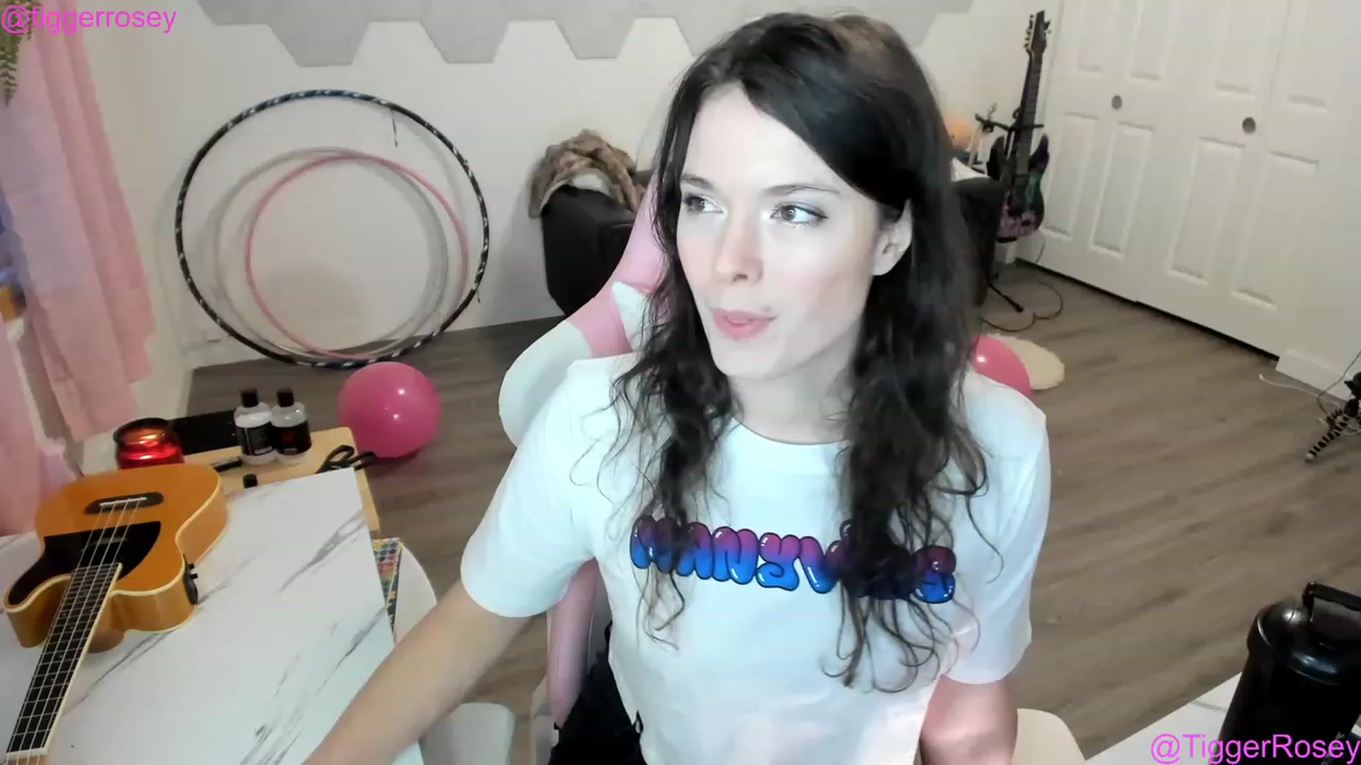 Gallery image thumbnail from TiggerRosey's myfreecams stream on, 01/18/2023, 01:31 image 7 of 20