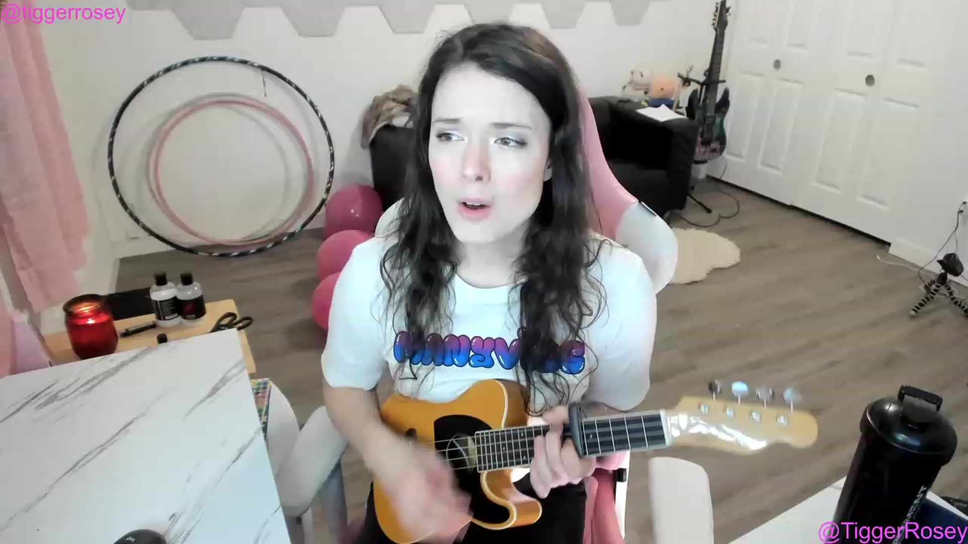 Gallery image thumbnail from TiggerRosey's myfreecams stream on, 01/18/2023, 01:31 image 17 of 20