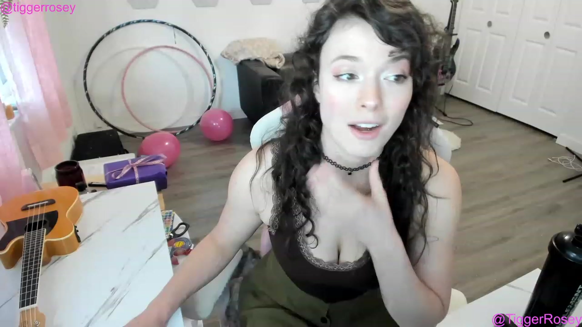Gallery image thumbnail from TiggerRosey's myfreecams stream on, 01/20/2023, 24:30 image 14 of 20