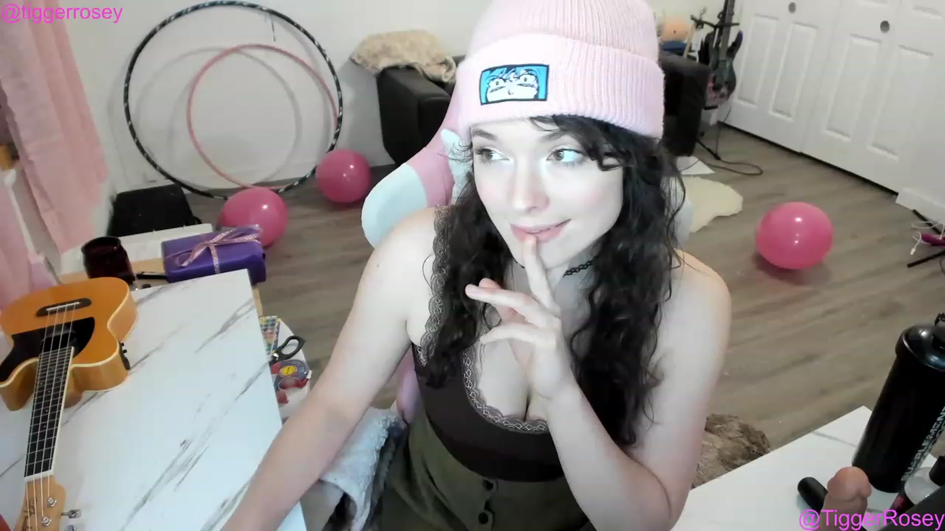 Gallery image thumbnail from TiggerRosey's myfreecams stream on, 01/20/2023, 03:11 image 12 of 20