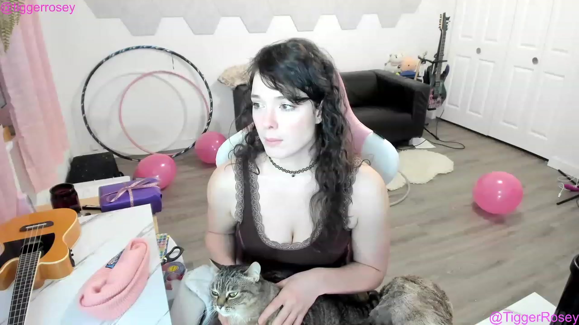 Gallery image thumbnail from TiggerRosey's myfreecams stream on, 01/20/2023, 03:11 image 16 of 20