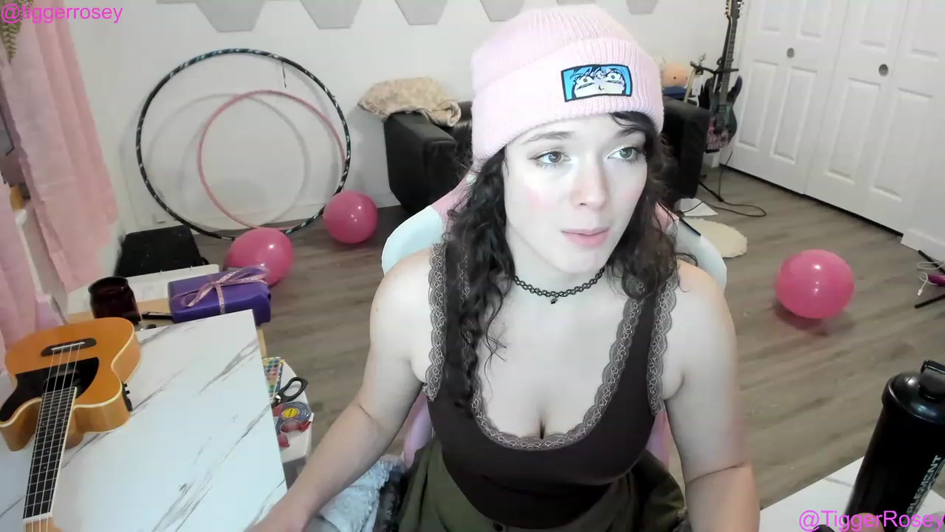 Gallery image thumbnail from TiggerRosey's myfreecams stream on, 01/20/2023, 03:11 image 13 of 20