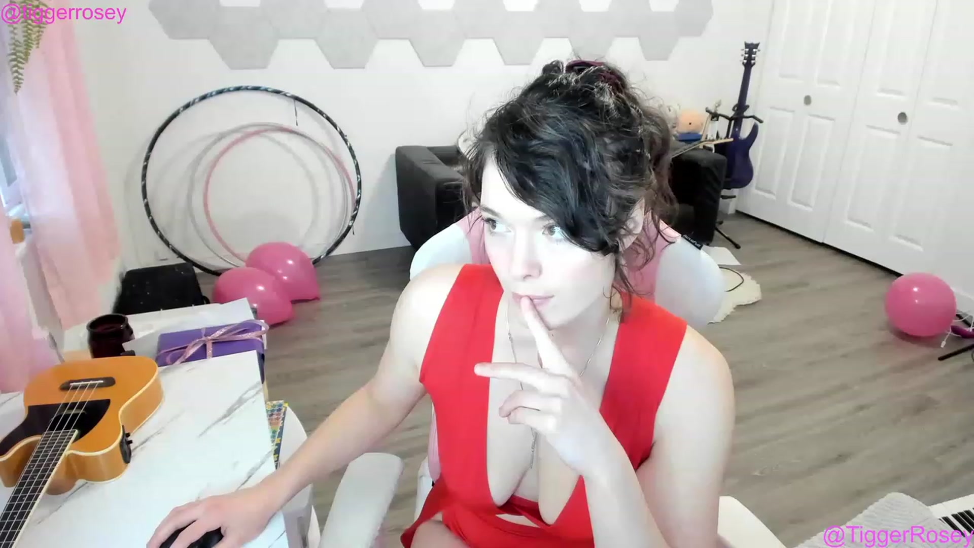 Gallery image thumbnail from TiggerRosey's myfreecams stream on, 01/21/2023, 02:14 image 1 of 20