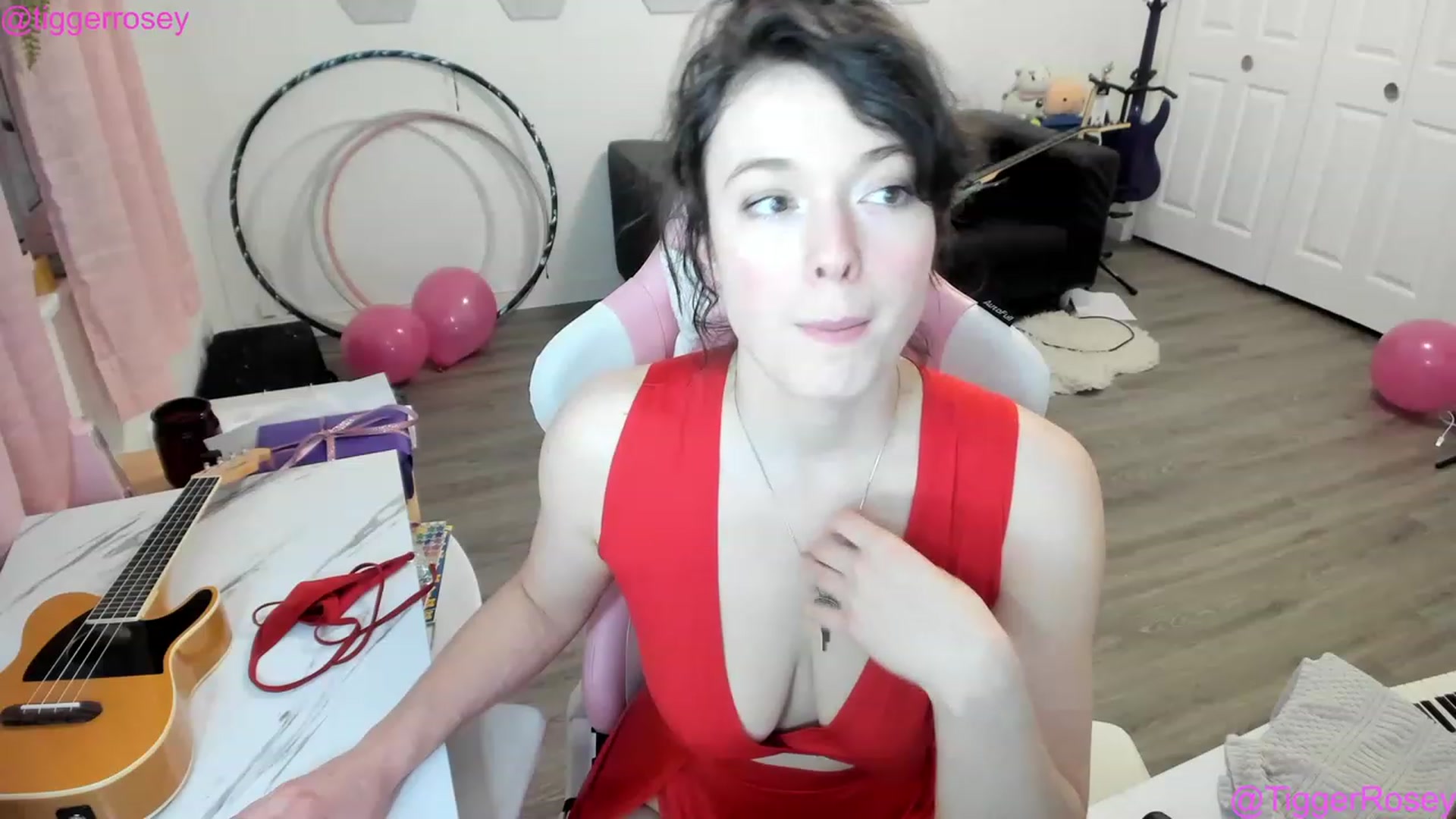 Gallery image thumbnail from TiggerRosey's myfreecams stream on, 01/21/2023, 03:04 image 10 of 20