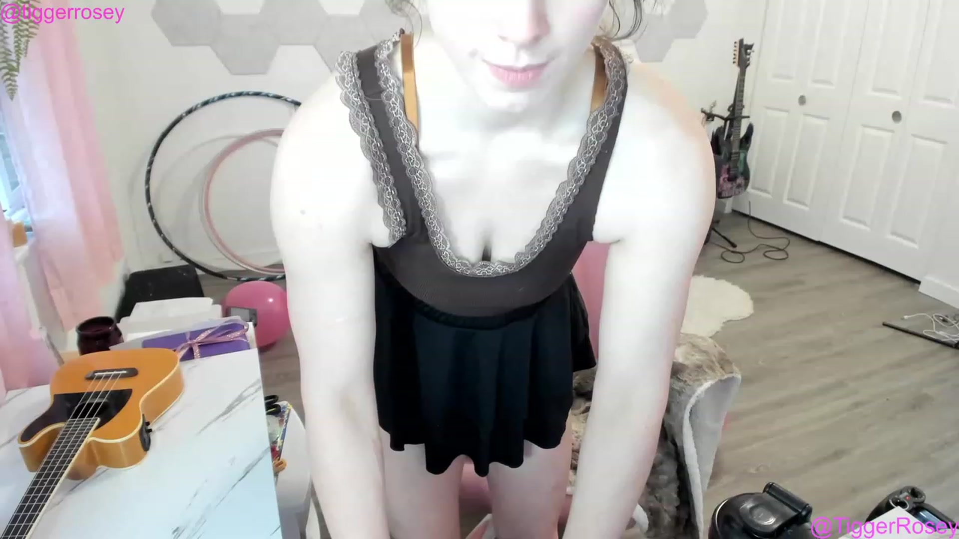 Gallery image thumbnail from TiggerRosey's myfreecams stream on, 01/26/2023, 23:44 image 18 of 20