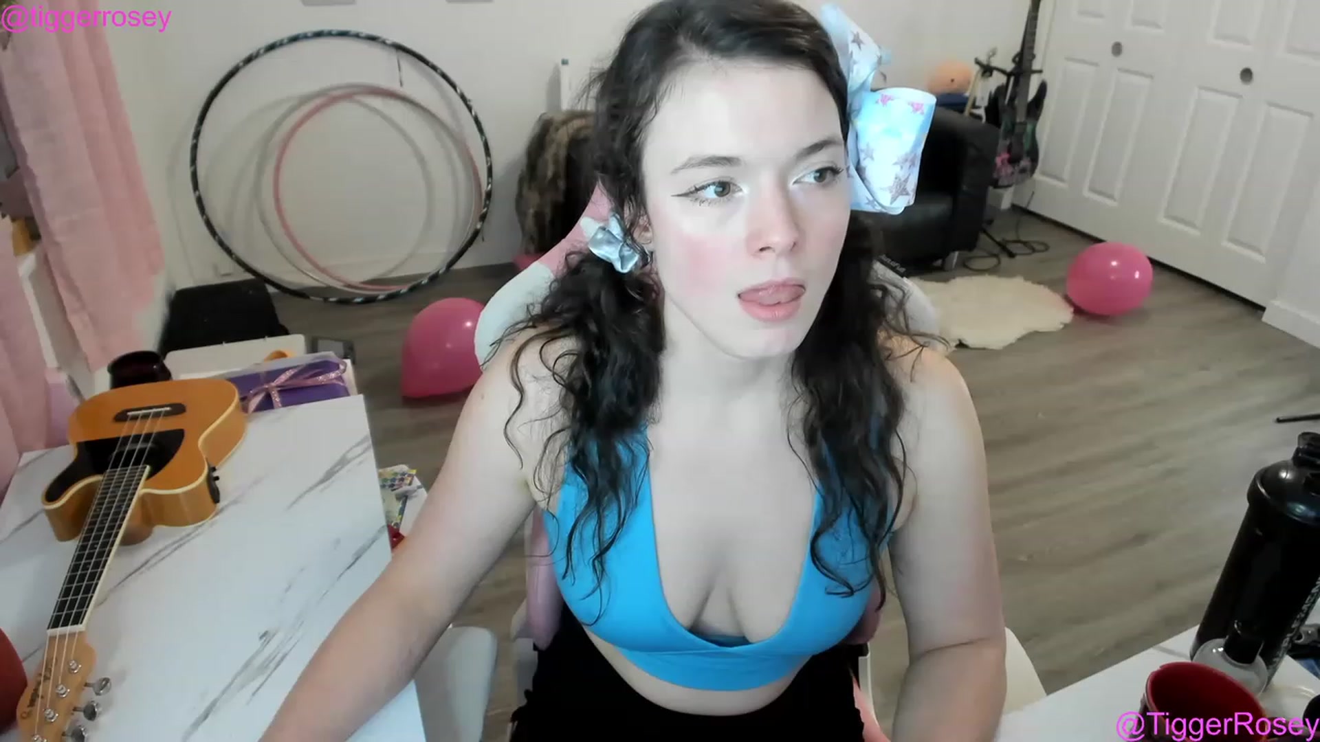 Gallery image thumbnail from TiggerRosey's myfreecams stream on, 02/01/2023, 02:47 image 10 of 20