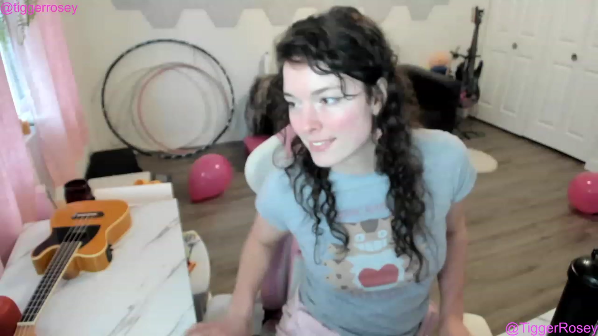 Gallery image thumbnail from TiggerRosey's myfreecams stream on, 02/01/2023, 23:36 image 20 of 20