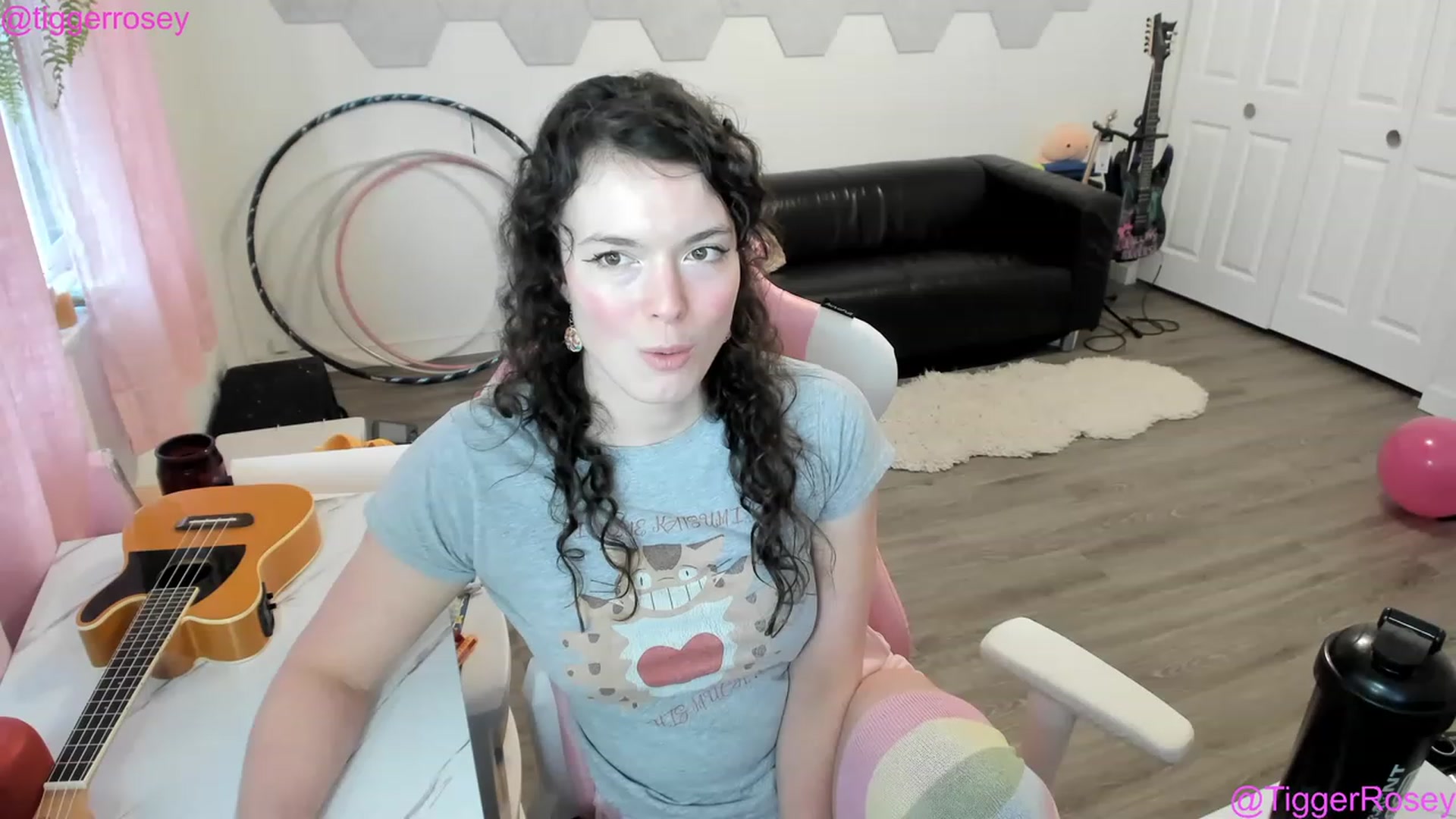Gallery image thumbnail from TiggerRosey's myfreecams stream on, 02/02/2023, 24:58 image 2 of 20