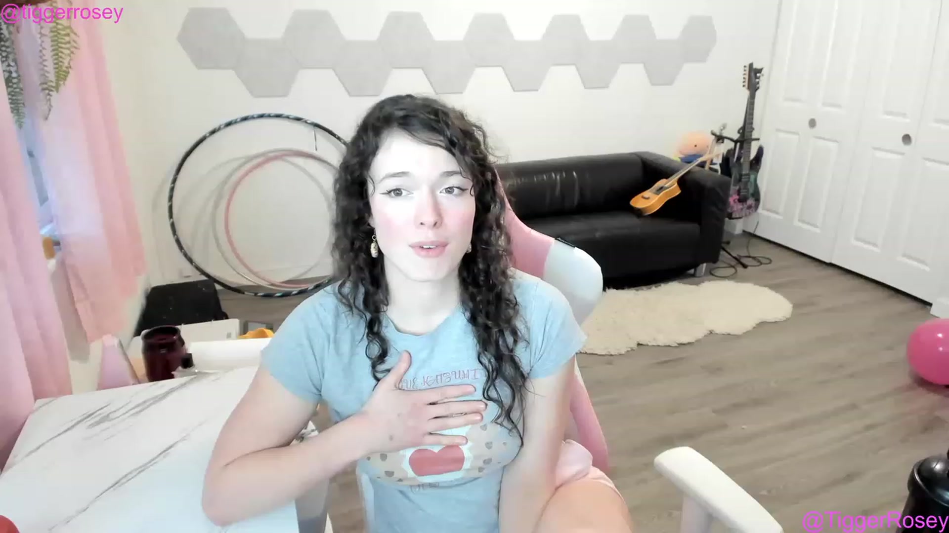 Gallery image thumbnail from TiggerRosey's myfreecams stream on, 02/02/2023, 24:58 image 20 of 20