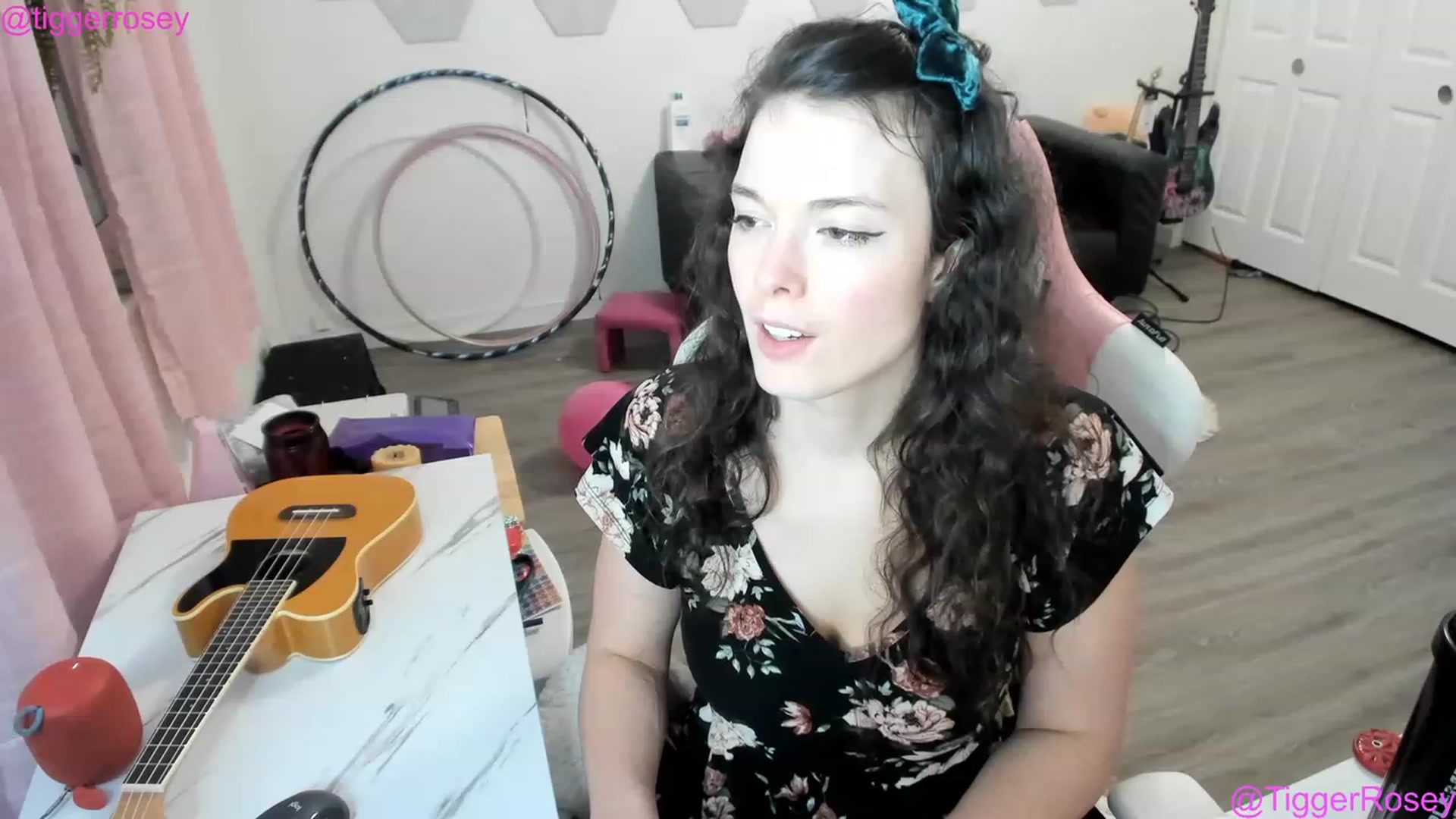 Gallery image thumbnail from TiggerRosey's myfreecams stream on, 02/08/2023, 06:57 image 18 of 20