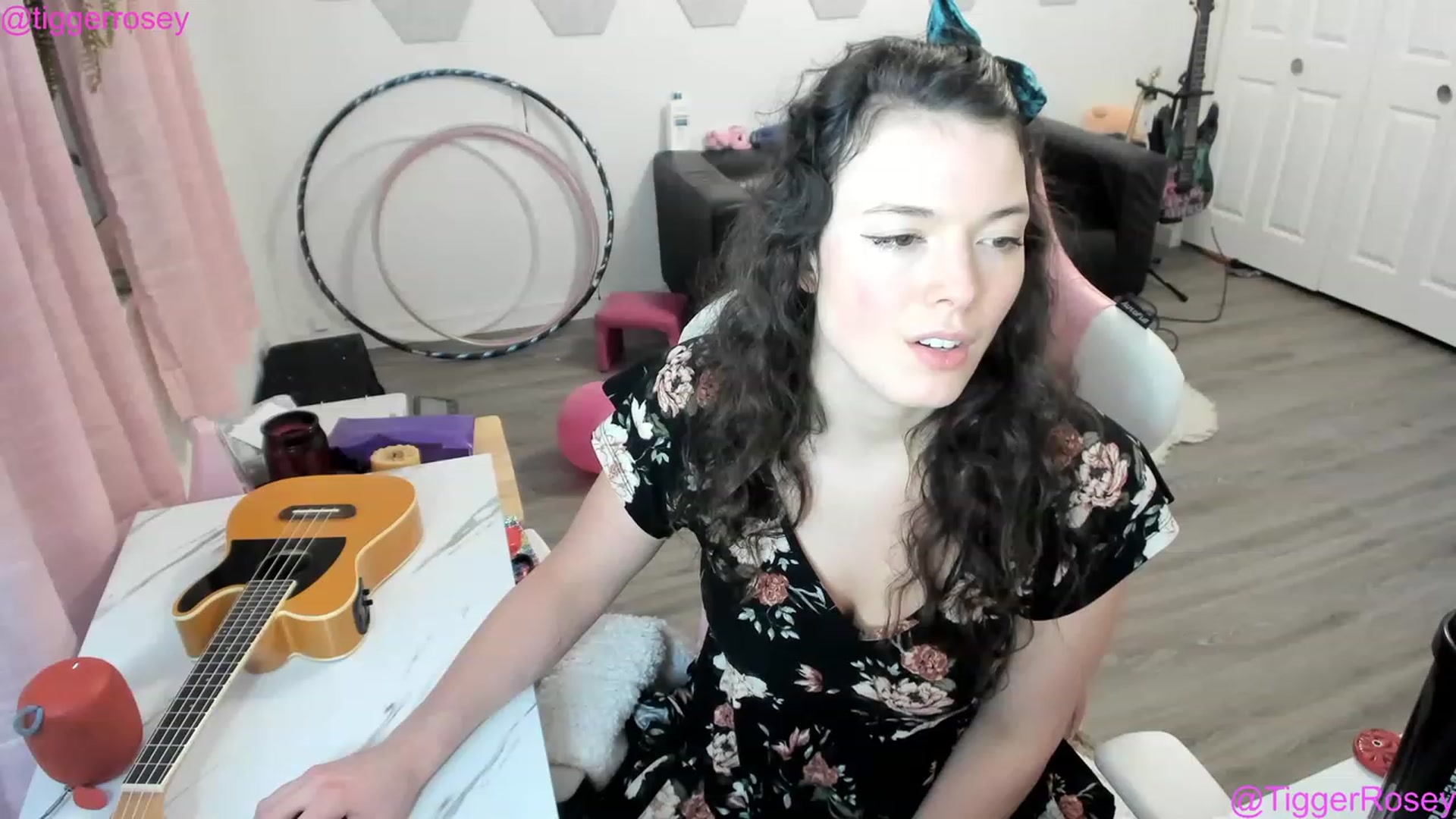 Gallery image thumbnail from TiggerRosey's myfreecams stream on, 02/08/2023, 06:57 image 19 of 20