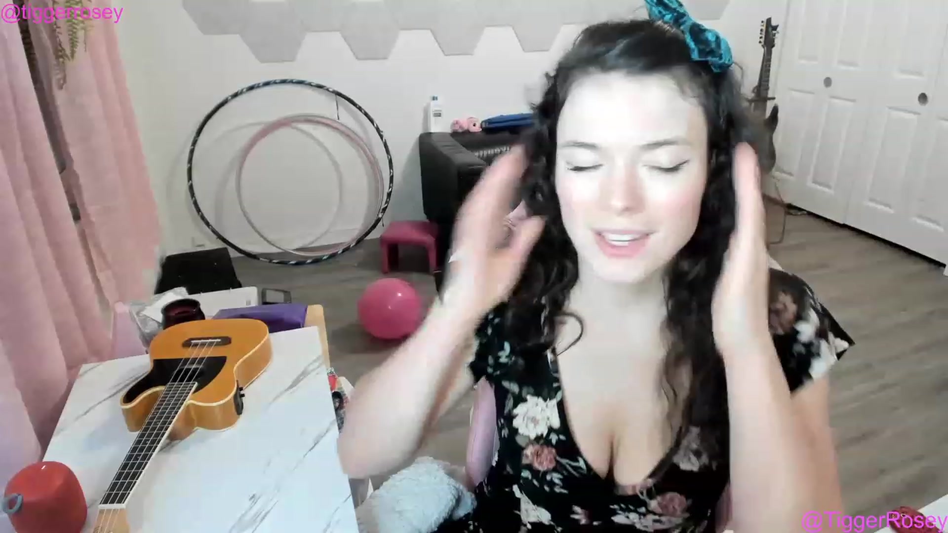 Gallery image thumbnail from TiggerRosey's myfreecams stream on, 02/08/2023, 07:57 image 16 of 20